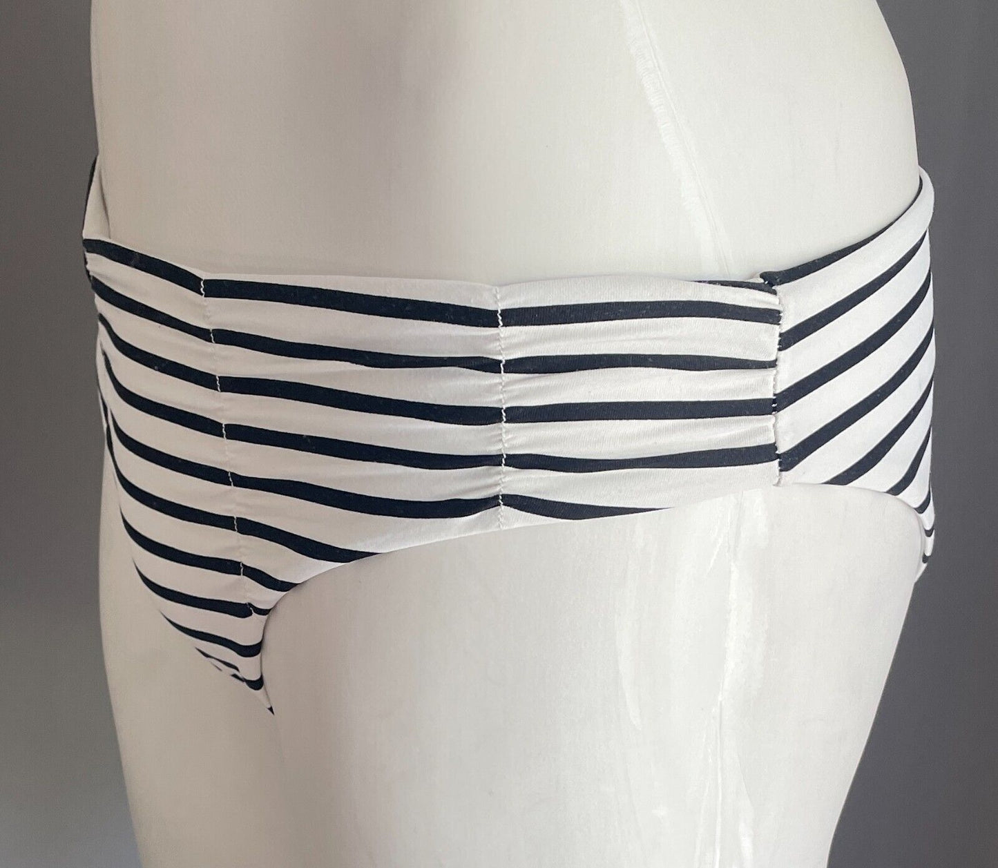 BILLABONG Bikini Bottoms White & Black Stripe Low Rise Pants ONLY Size 8 NEW