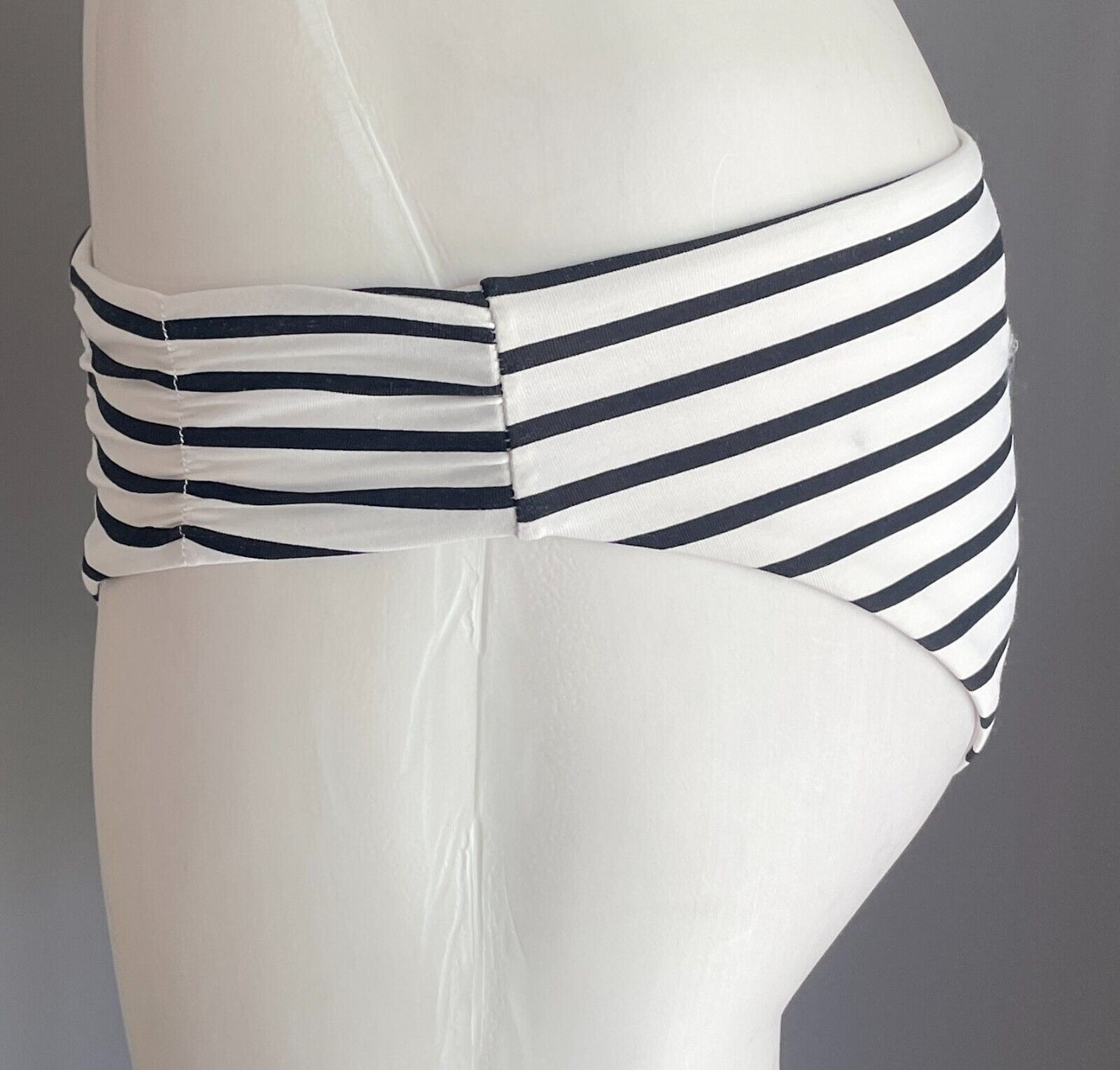 BILLABONG Bikini Bottoms White & Black Stripe Low Rise Pants ONLY Size 8 NEW