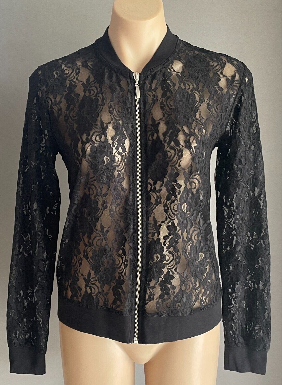 ATMOSPHERE Jacket Black Floral Lace Zip Front Bomber Style Size 10 Long Sleeves