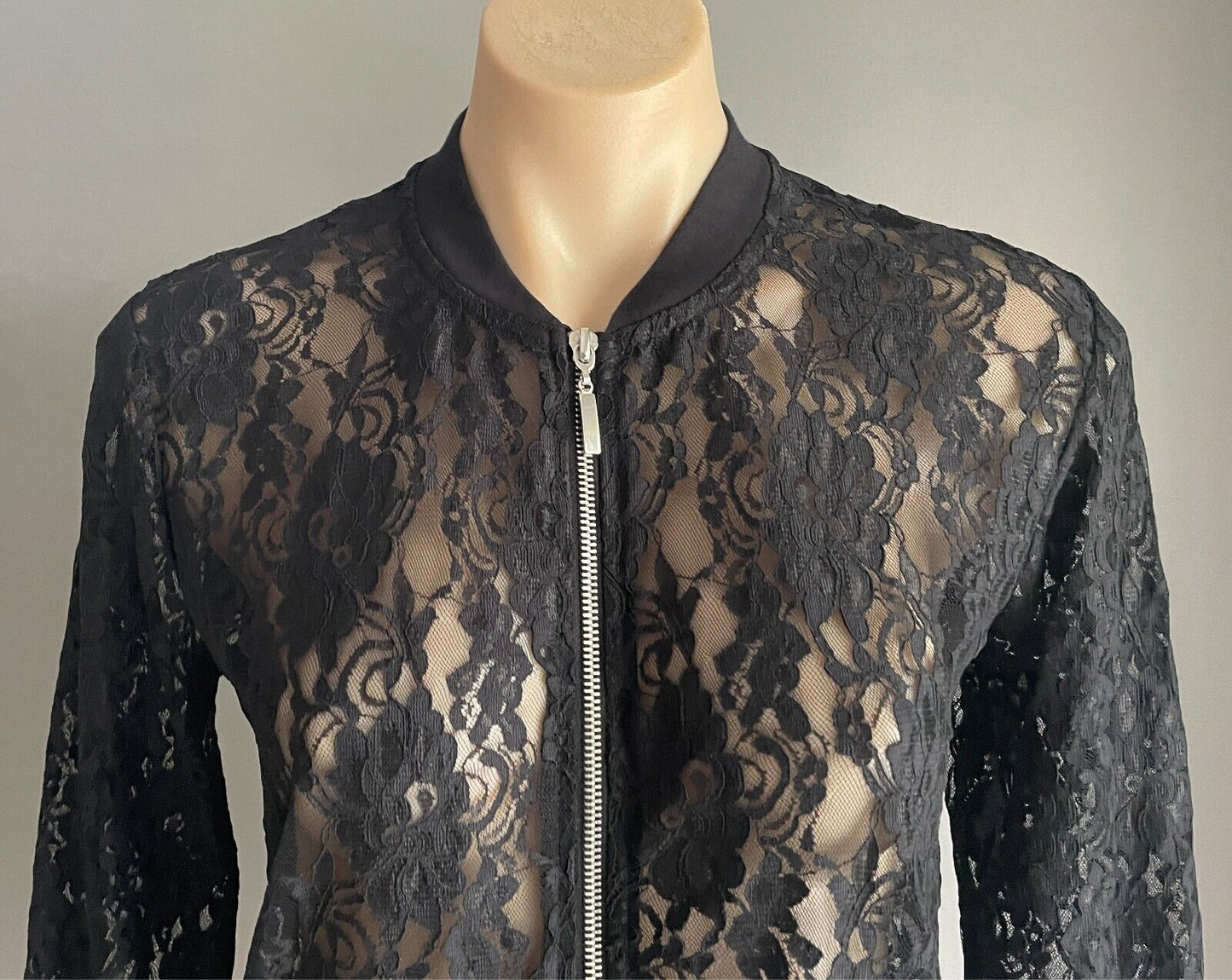 ATMOSPHERE Jacket Black Floral Lace Zip Front Bomber Style Size 10 Long Sleeves