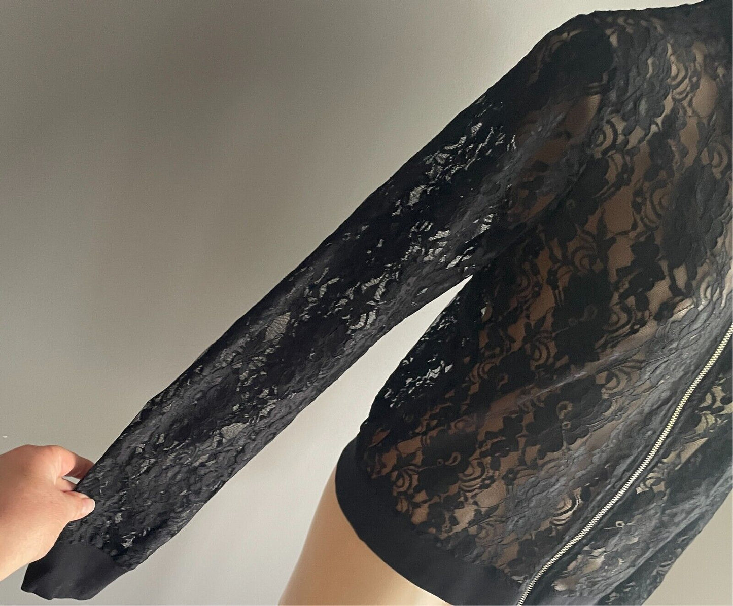 ATMOSPHERE Jacket Black Floral Lace Zip Front Bomber Style Size 10 Long Sleeves