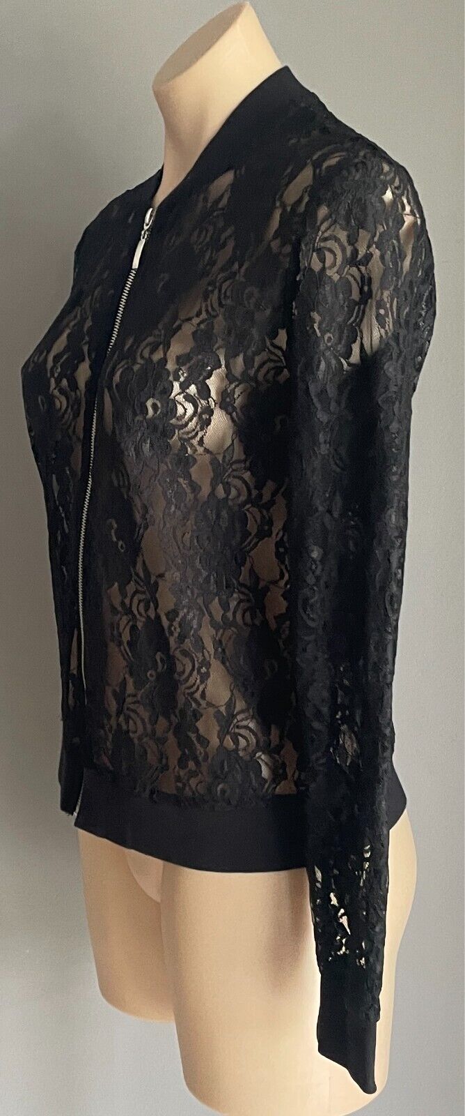 ATMOSPHERE Jacket Black Floral Lace Zip Front Bomber Style Size 10 Long Sleeves