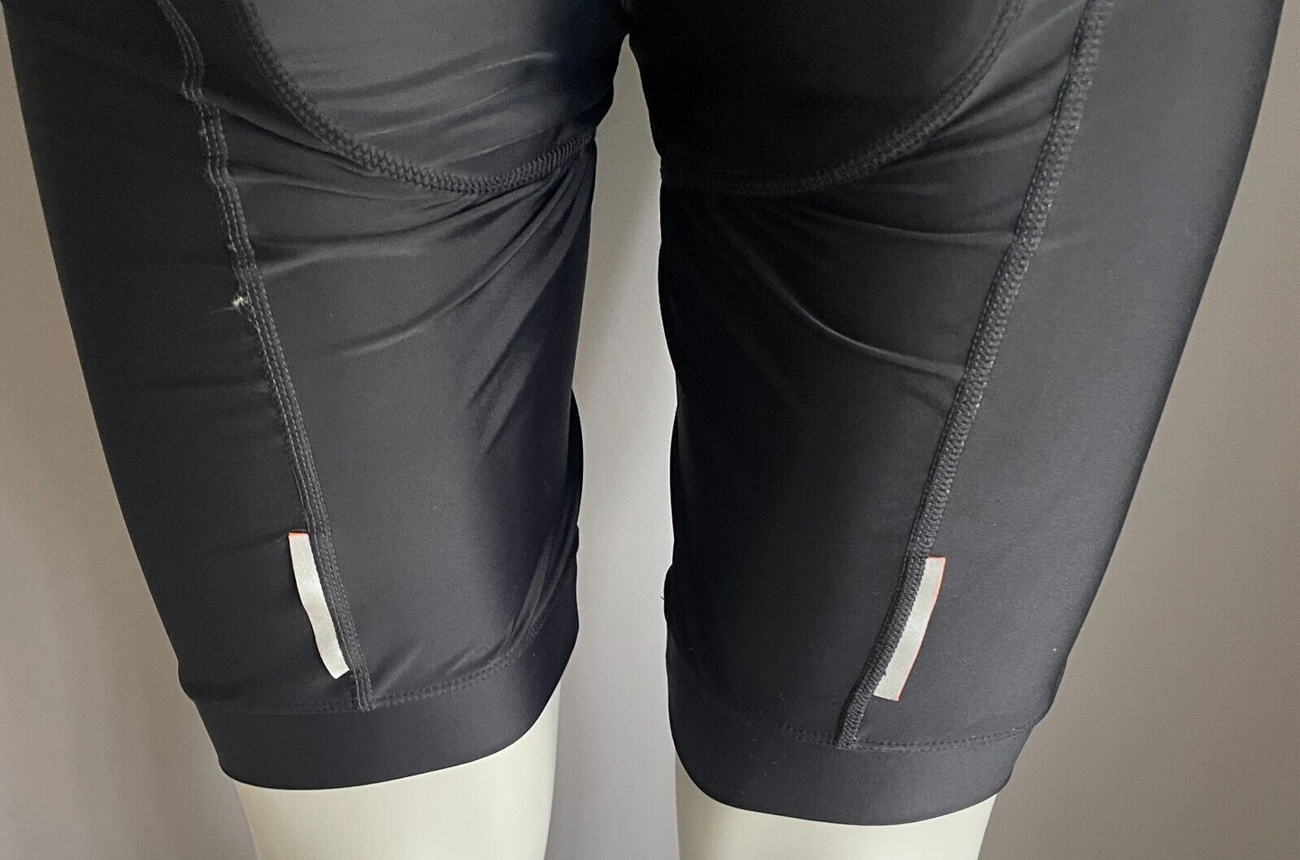 Mens BELLWETHER Cycling Shorts Criterium Black Size XL Elastic Waist Padded Seat