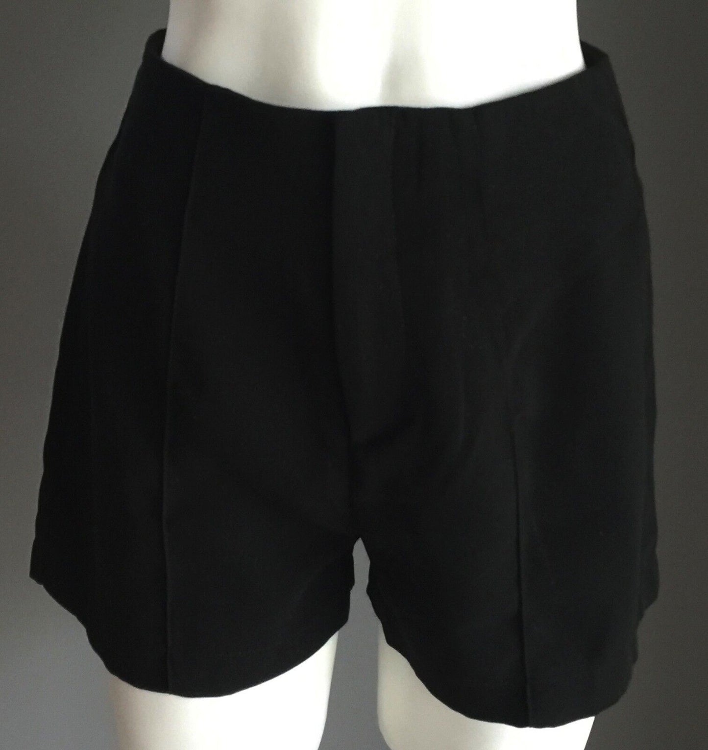 ALLY Shorts Black Dressy Shorts Ladies Size 8 So Gorgeous
