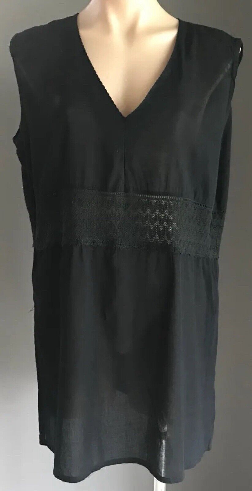 JENDI Top Black Lightweight Cotton Sleeveless V-neck Plus Size XL 18 NEW