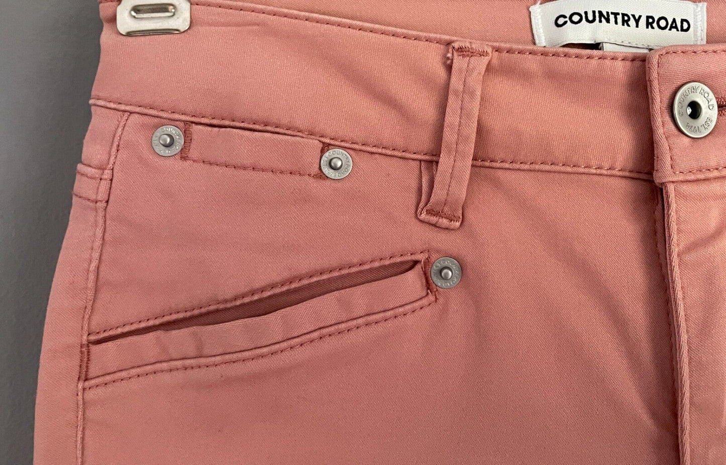 COUNTRY ROAD Skinny Leg Jeans Salmon Sateen Size 4 Stretch Ankle Length