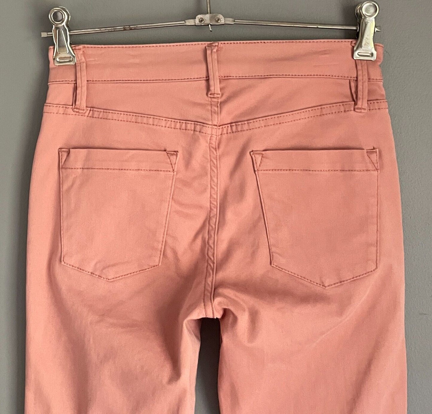 COUNTRY ROAD Skinny Leg Jeans Salmon Sateen Size 4 Stretch Ankle Length