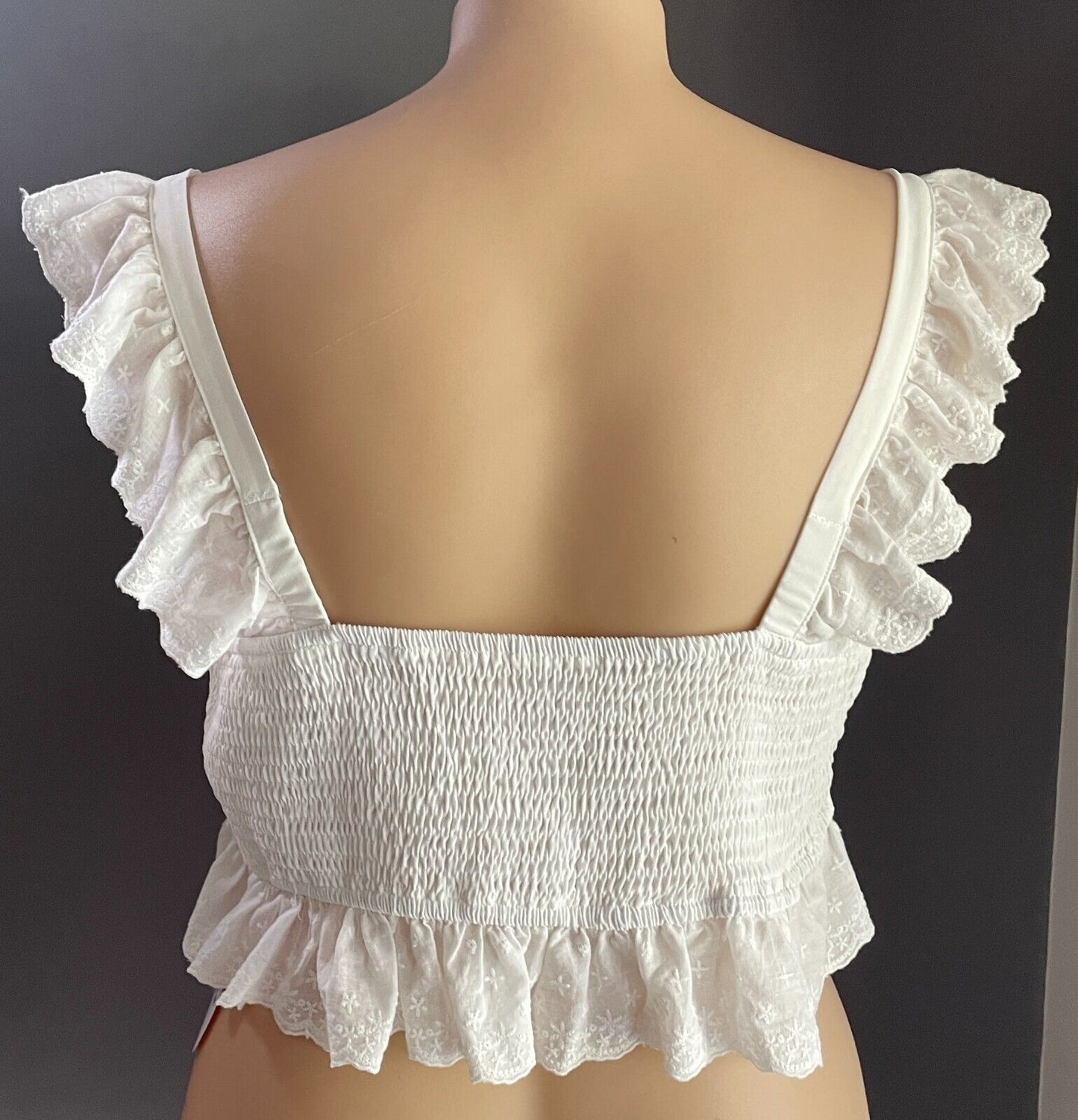 SHEIN VCAY White Crop Top Embroidery Ruffle Trim Sleeveless Size 3XL 22 NEW