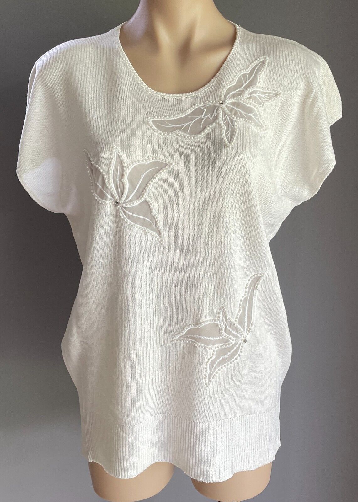 KNIT TOP Semi Sheer Floral Motifs Pearls Diamante 12 1980s Vintage Off White