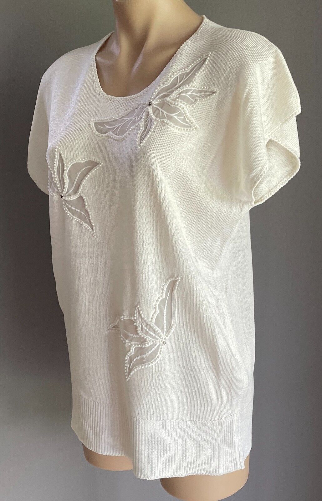 KNIT TOP Semi Sheer Floral Motifs Pearls Diamante 12 1980s Vintage Off White