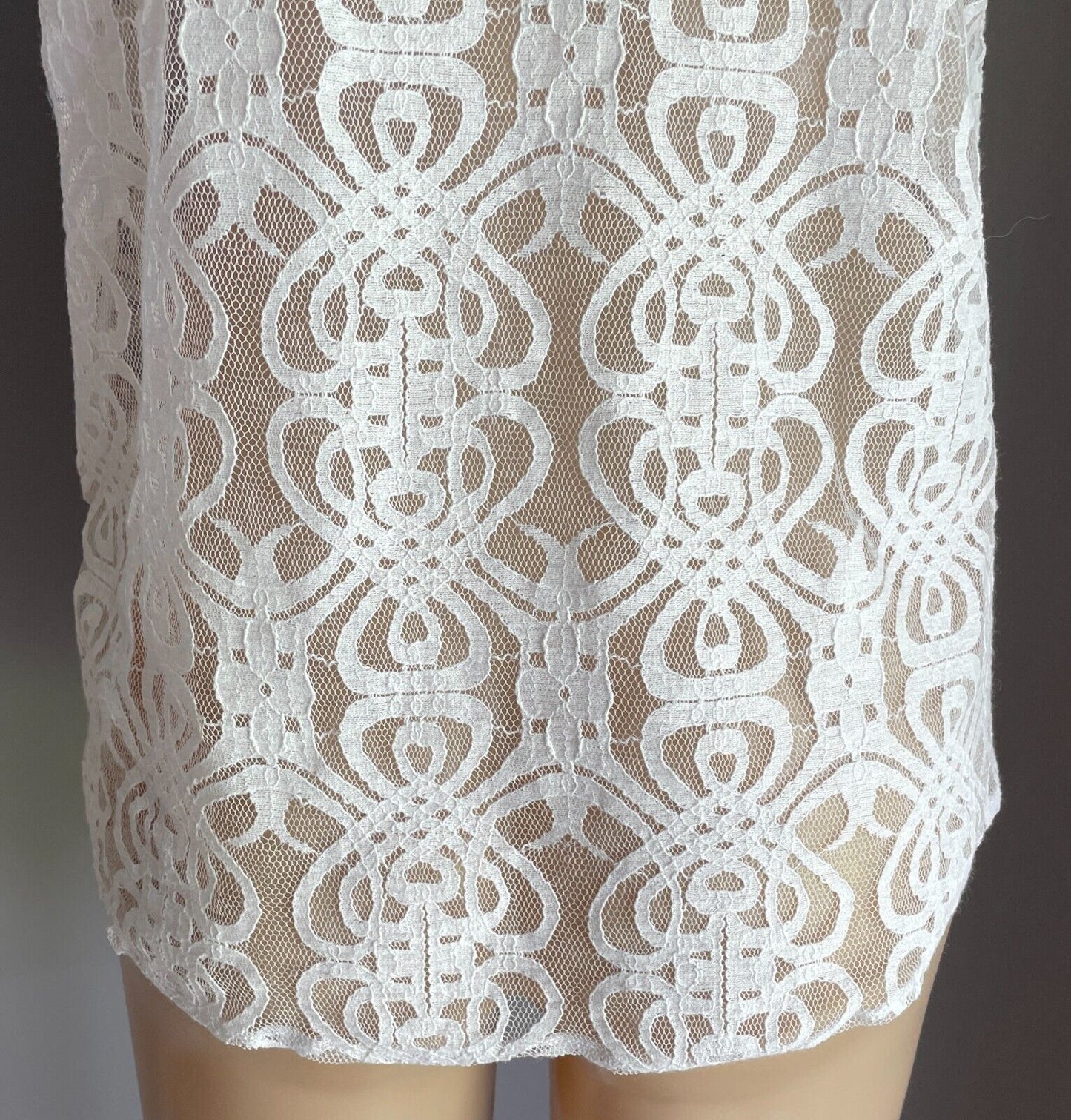 LE TOKO White Lace Top Semi Sheer Cuffed Short Sleeve Hi Lo Size 10 12 Boho