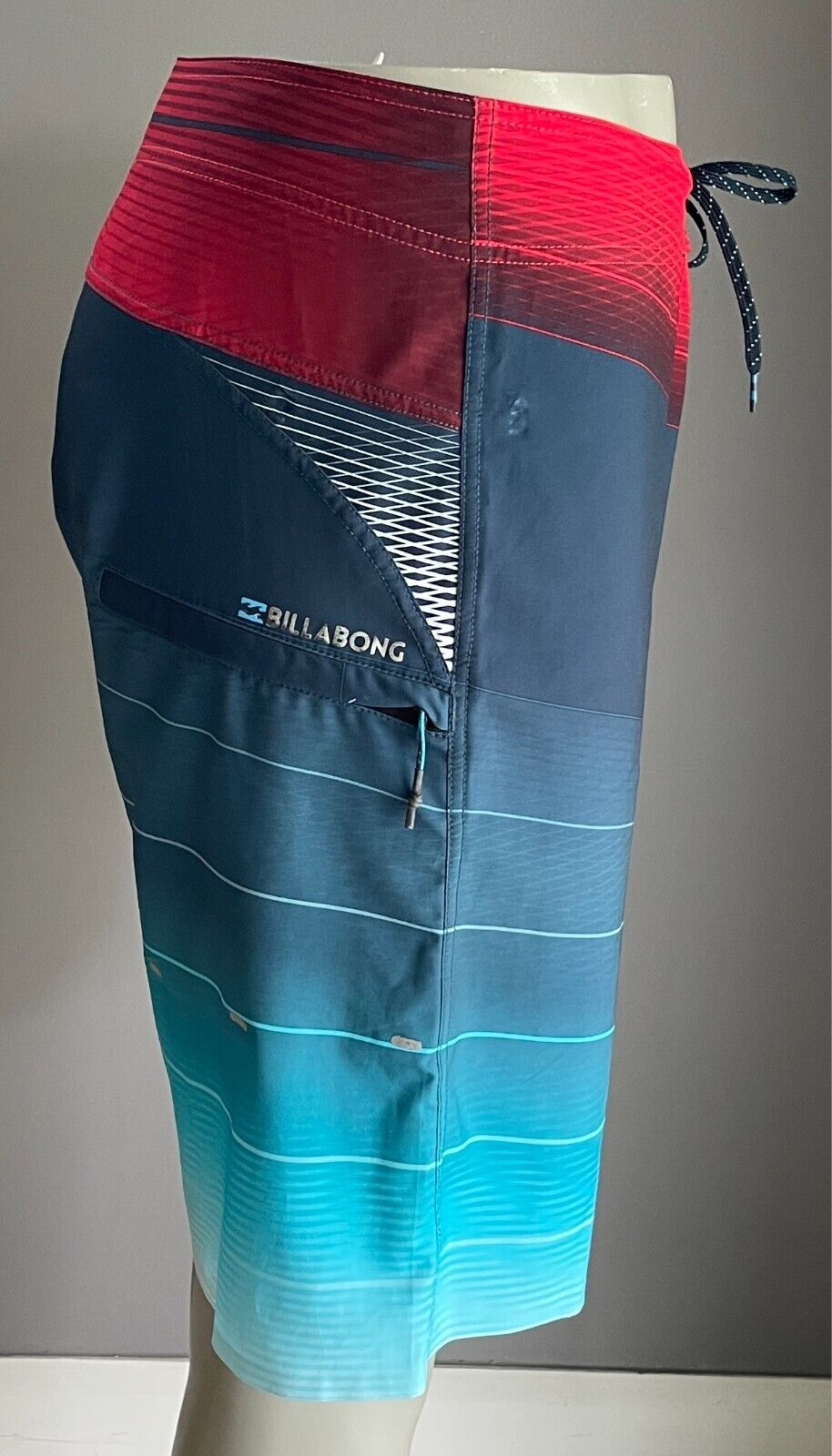 BILLABONG Board Shorts Swim Beach Multicolour Mens Size XXL Waist 100cm