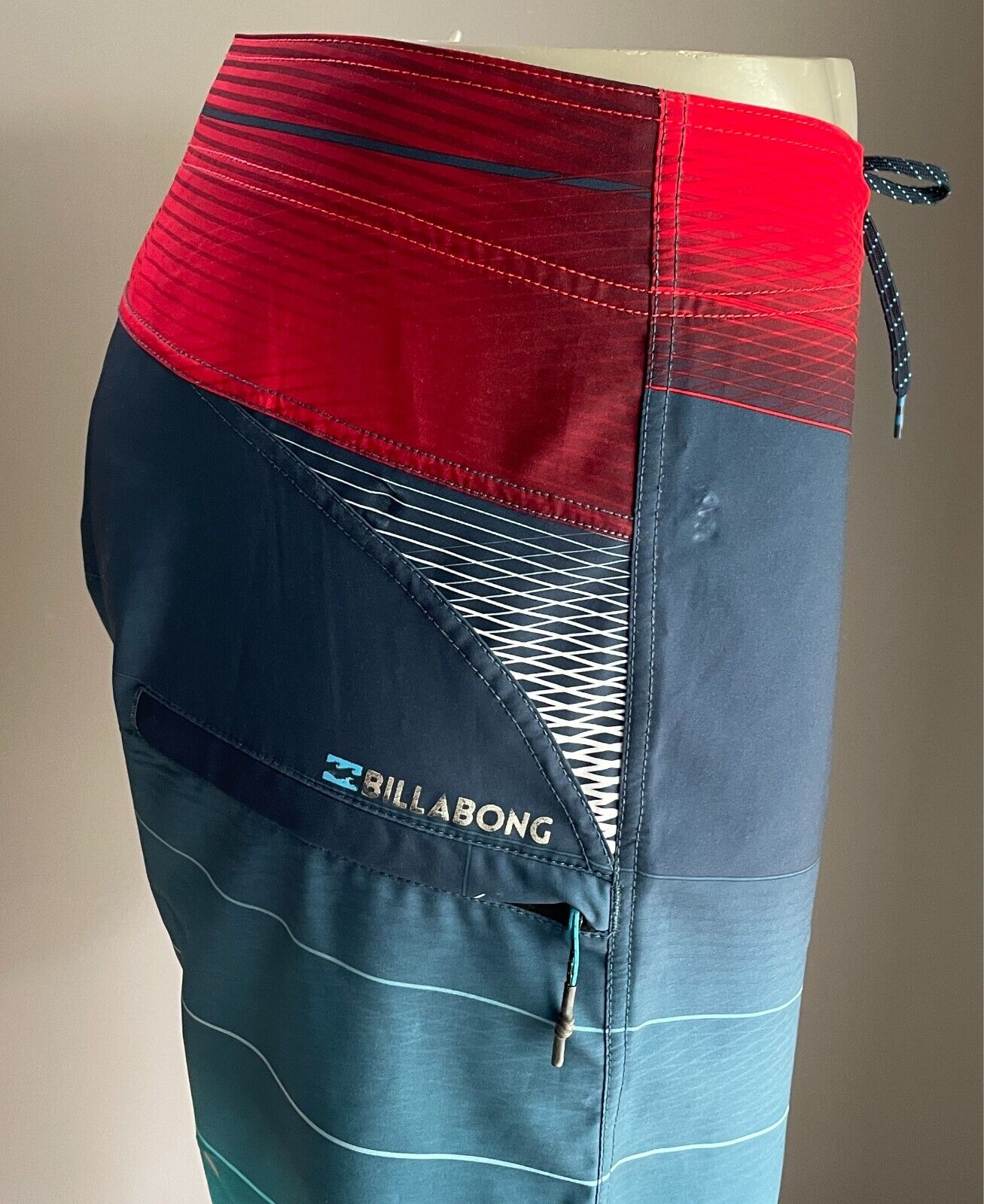 BILLABONG Board Shorts Swim Beach Multicolour Mens Size XXL Waist 100cm