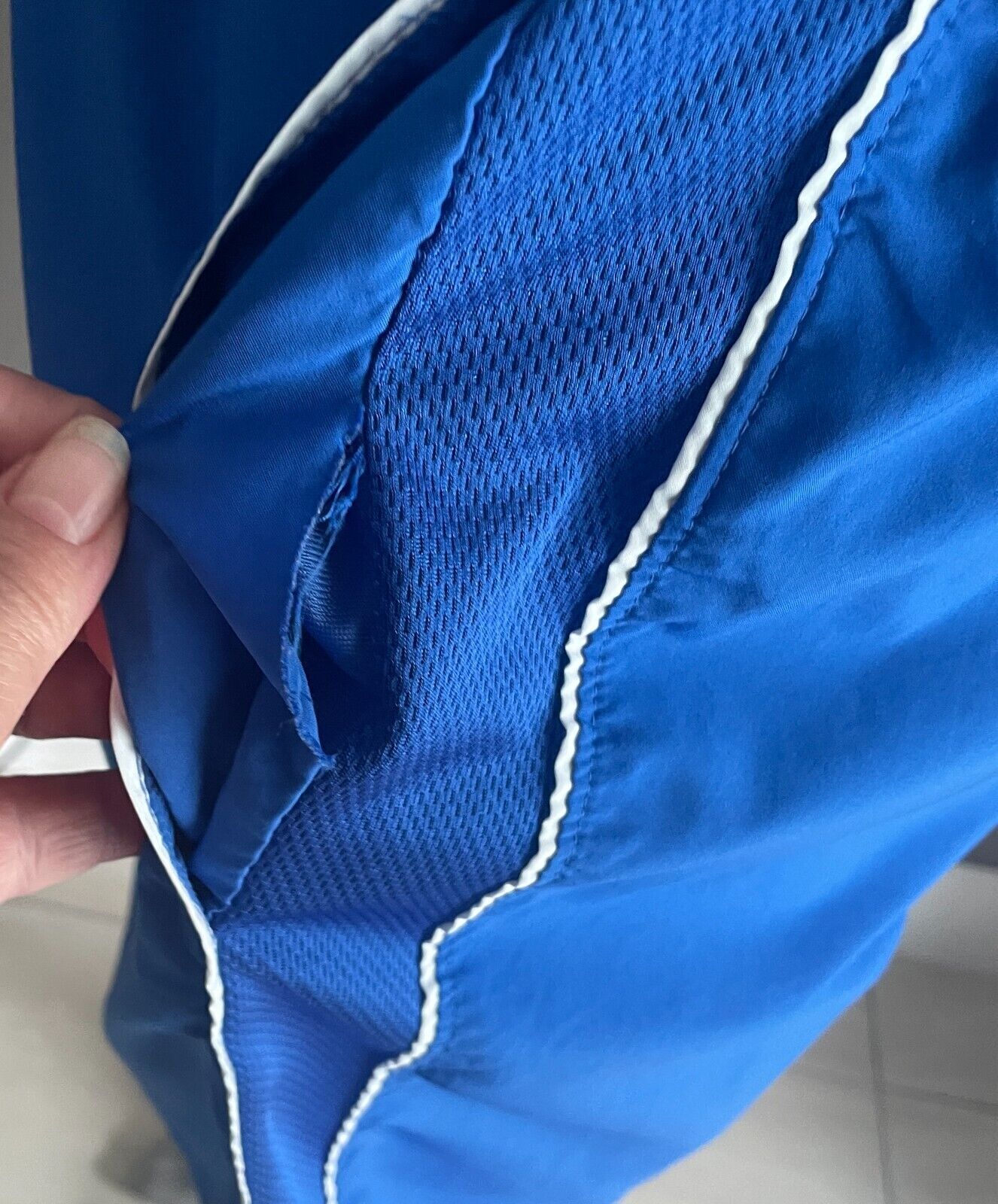 NIKE Training Shorts Elastic Waist Blue w White Trim Mens Size XL Dri-Fit