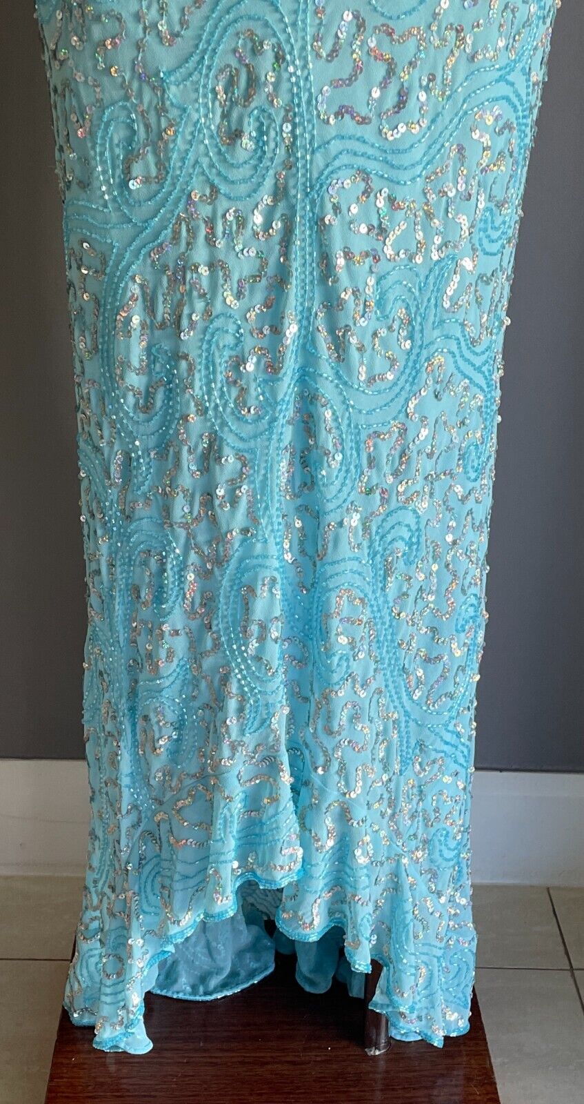 ANGELINE Dress Blue Sequin & Beaded Halter Neck Mermaid Gown Ladies Size 12 NEW