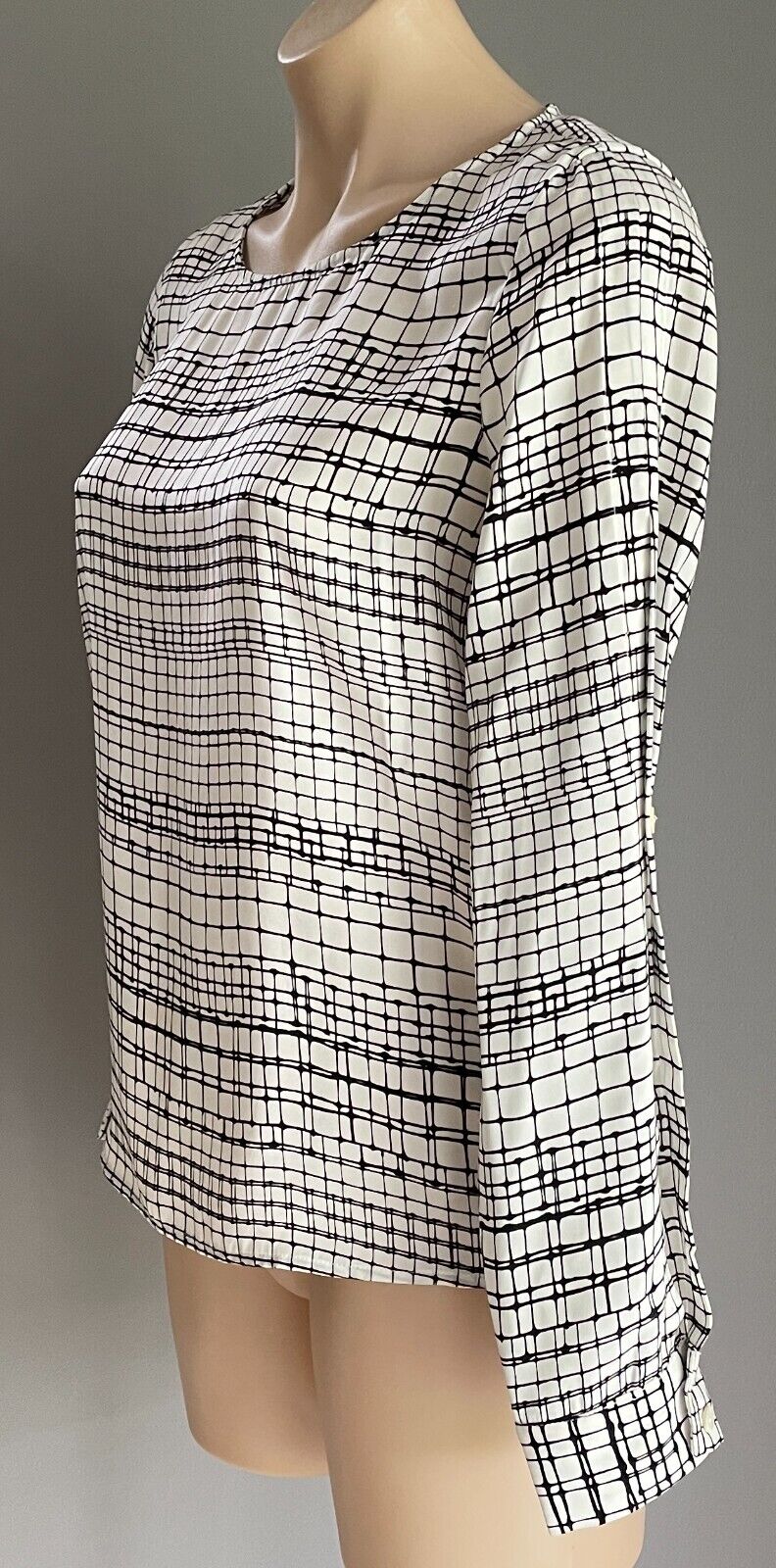 ARMANI EXCHANGE Top Blouse White & Black Check Print Long Split Sleeve Size S 10