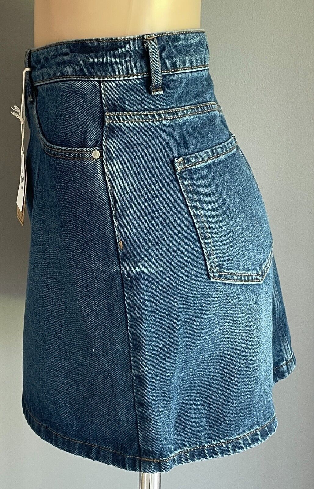 THE 1964 DENIM COMPANY Denim Skirt Size 12 Indigo Blue A-line Short Length NWT!