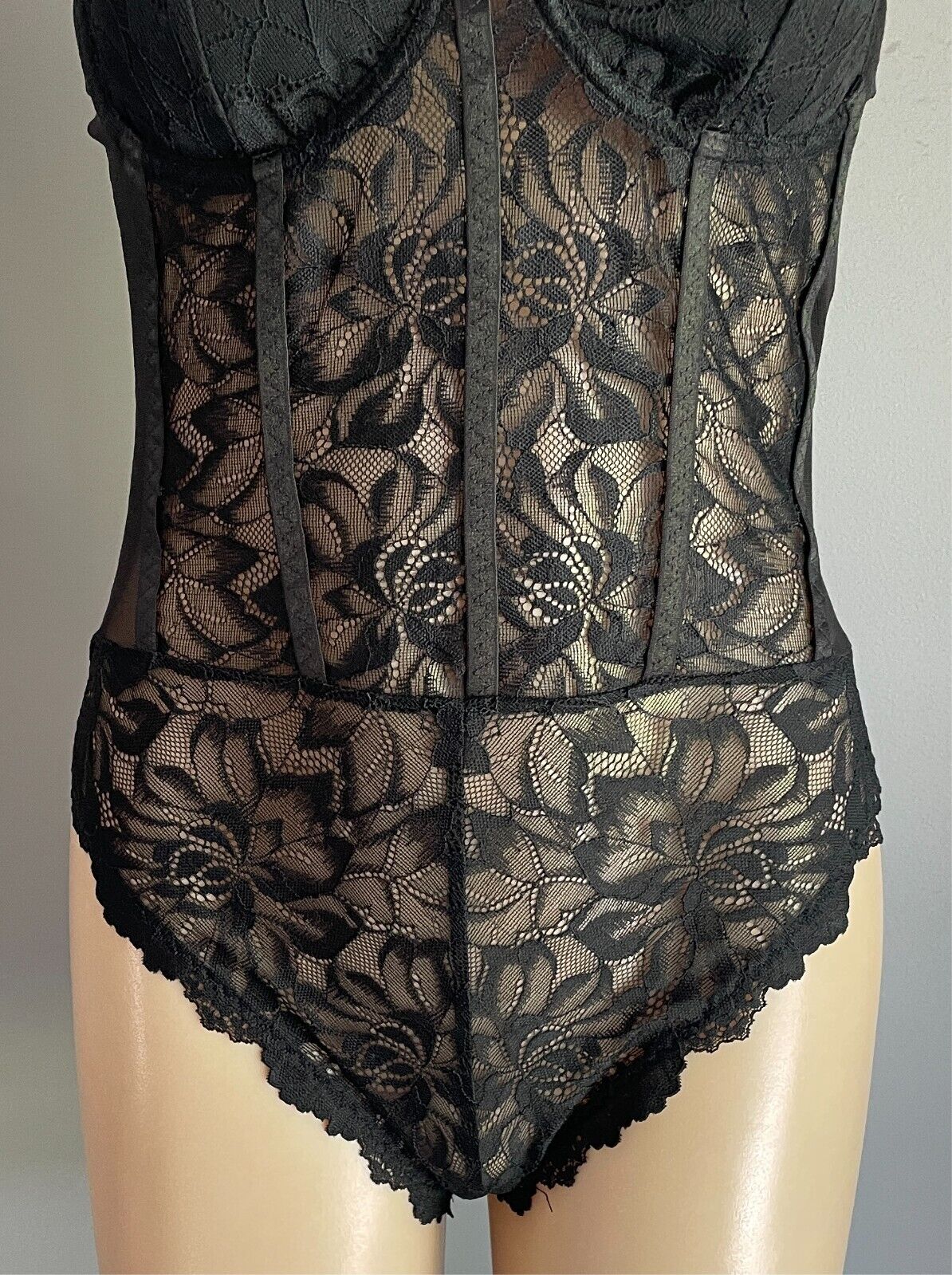 SHEIN Bodysuit Black Stretch Lace Bustier Cami Size L Adjustable Straps