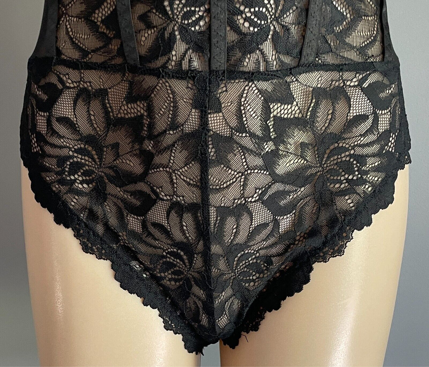 SHEIN Bodysuit Black Stretch Lace Bustier Cami Size L Adjustable Straps