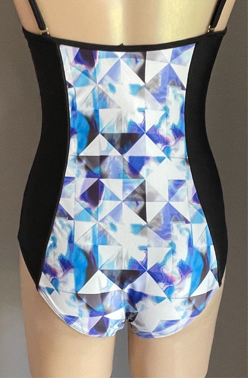 RIVER ISLAND Black & Contrast Print One Piece Swimsuit Size 12 Moulded Cups Zip