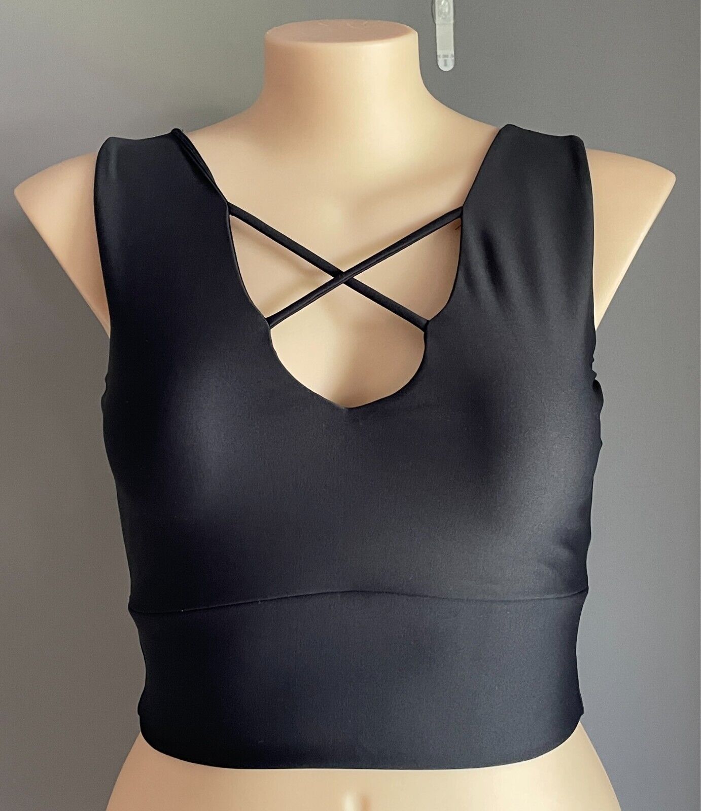 EXOTICA Black Crop Top Reversible Comfortable Stretch Fabric Size XXL 16