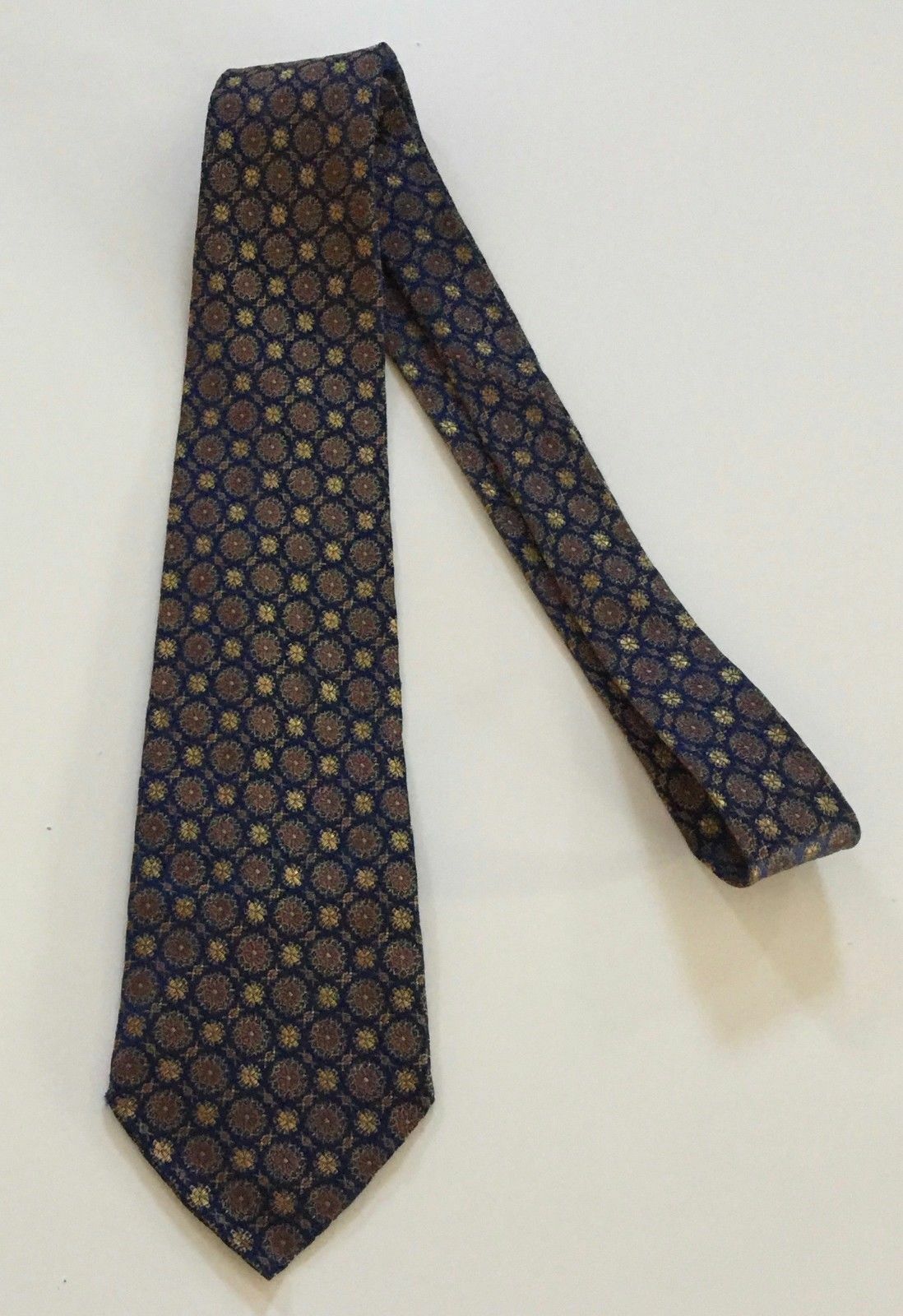 VINTAGE Mens Navy Blue & Gold Print Tie - Beautiful Colours!