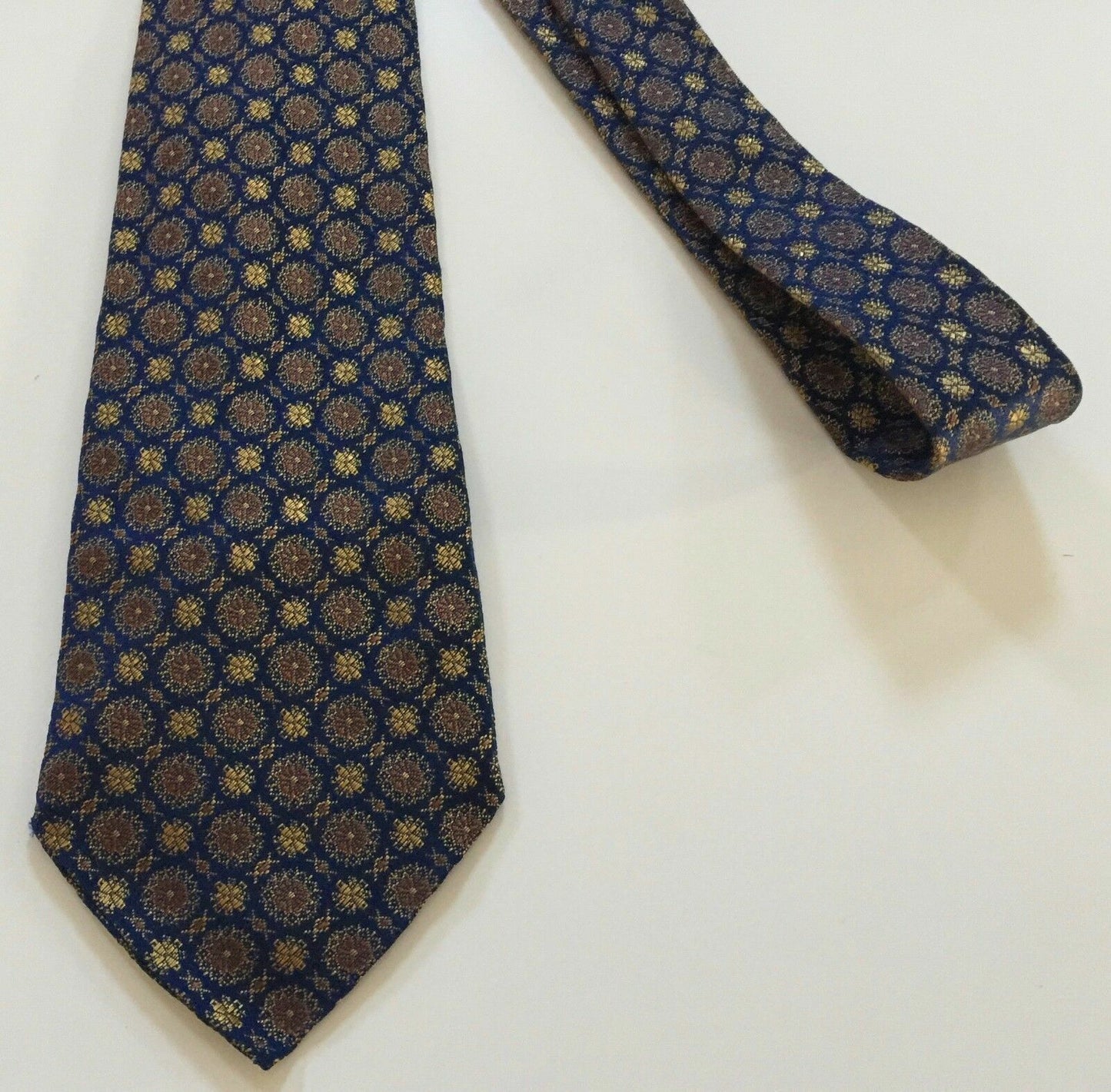 VINTAGE Mens Navy Blue & Gold Print Tie - Beautiful Colours!