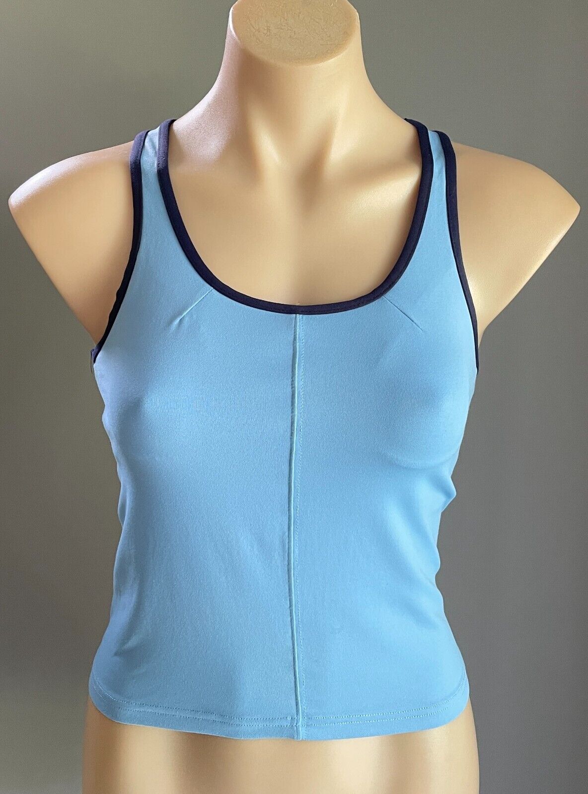 REEBOK Top Blue Navy Blue Sleeveless Stretch Racer Back Singlet Sz 10 Shelf Bra