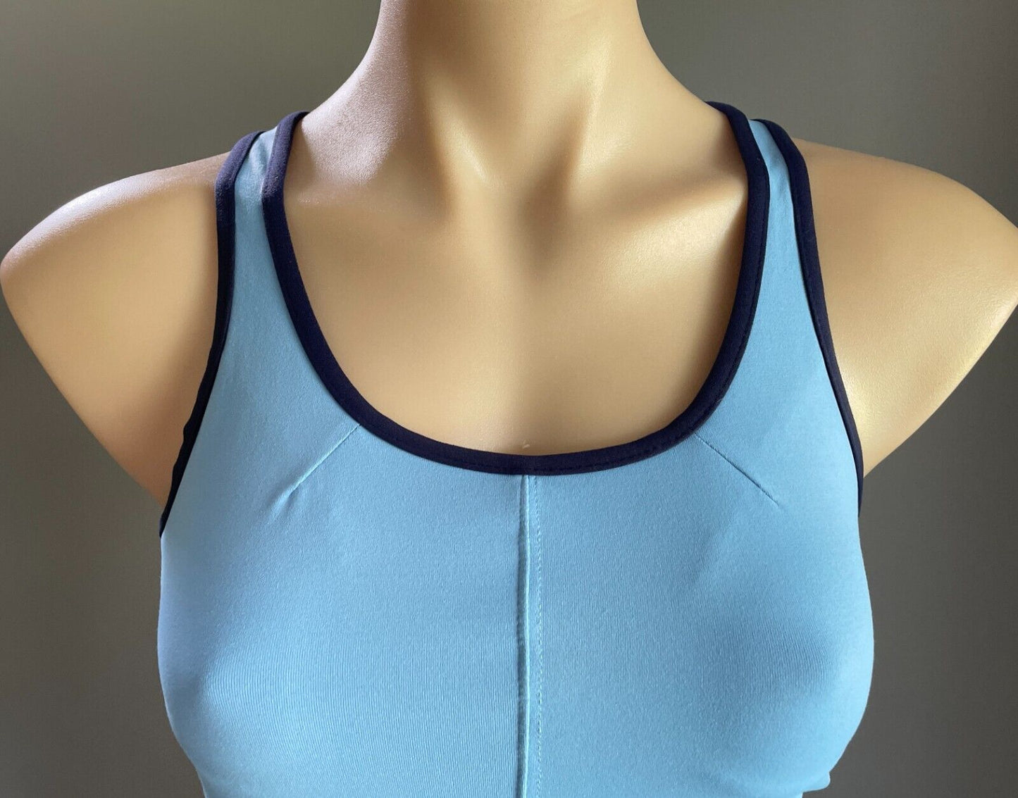 REEBOK Top Blue Navy Blue Sleeveless Stretch Racer Back Singlet Sz 10 Shelf Bra