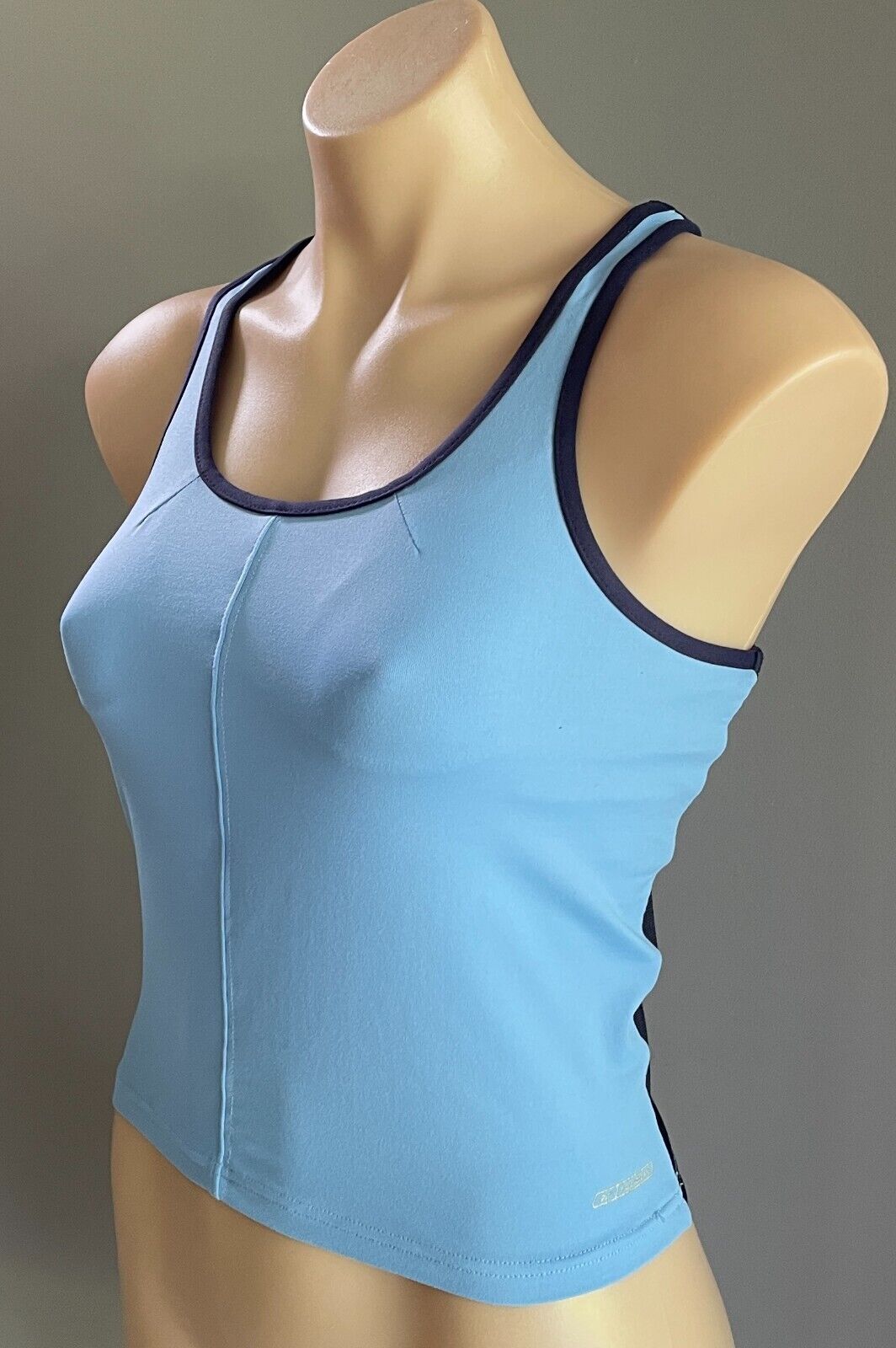 REEBOK Top Blue Navy Blue Sleeveless Stretch Racer Back Singlet Sz 10 Shelf Bra