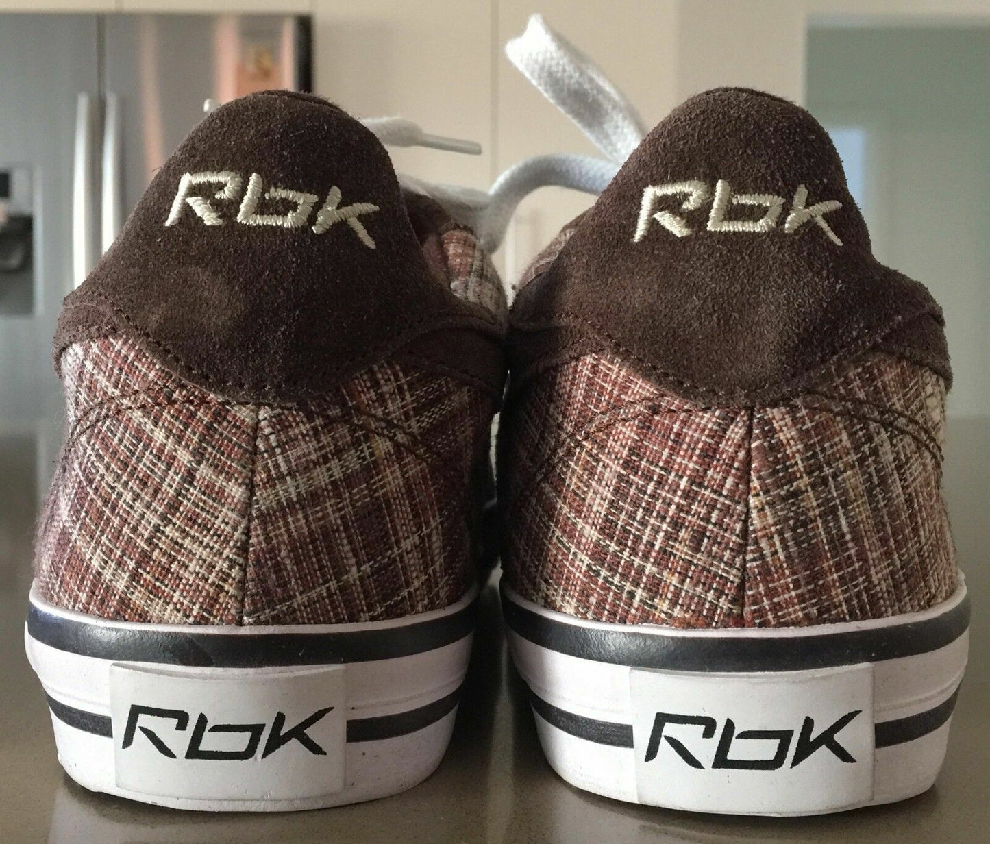 REEBOK Sneakers Brown Beige Check Print Shoes Mens Size US 8.5 UK 6 25.5cm New