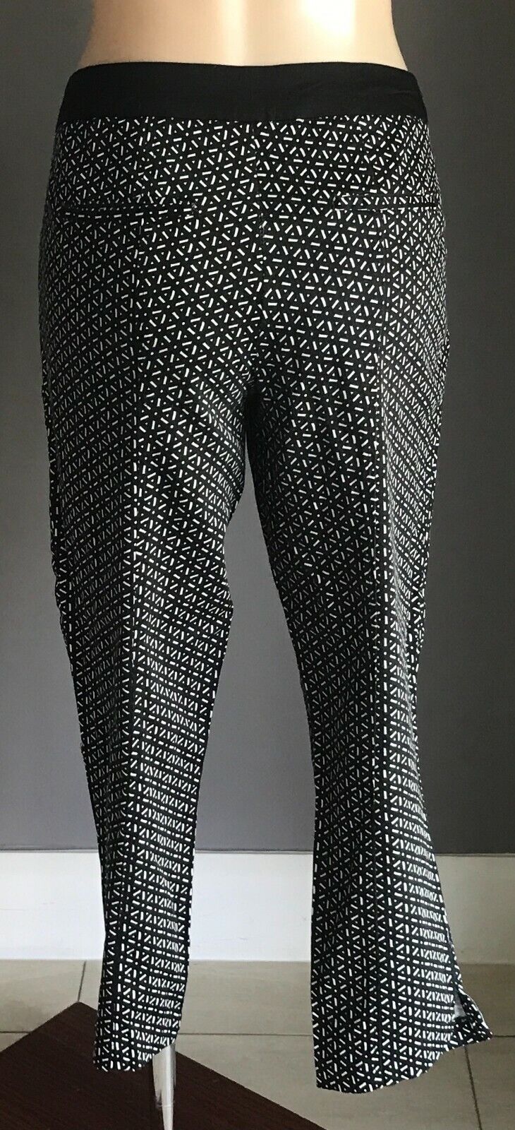 NOW Pants Black & White Geo Print Crop Straight Leg Trousers Ladies Size 12