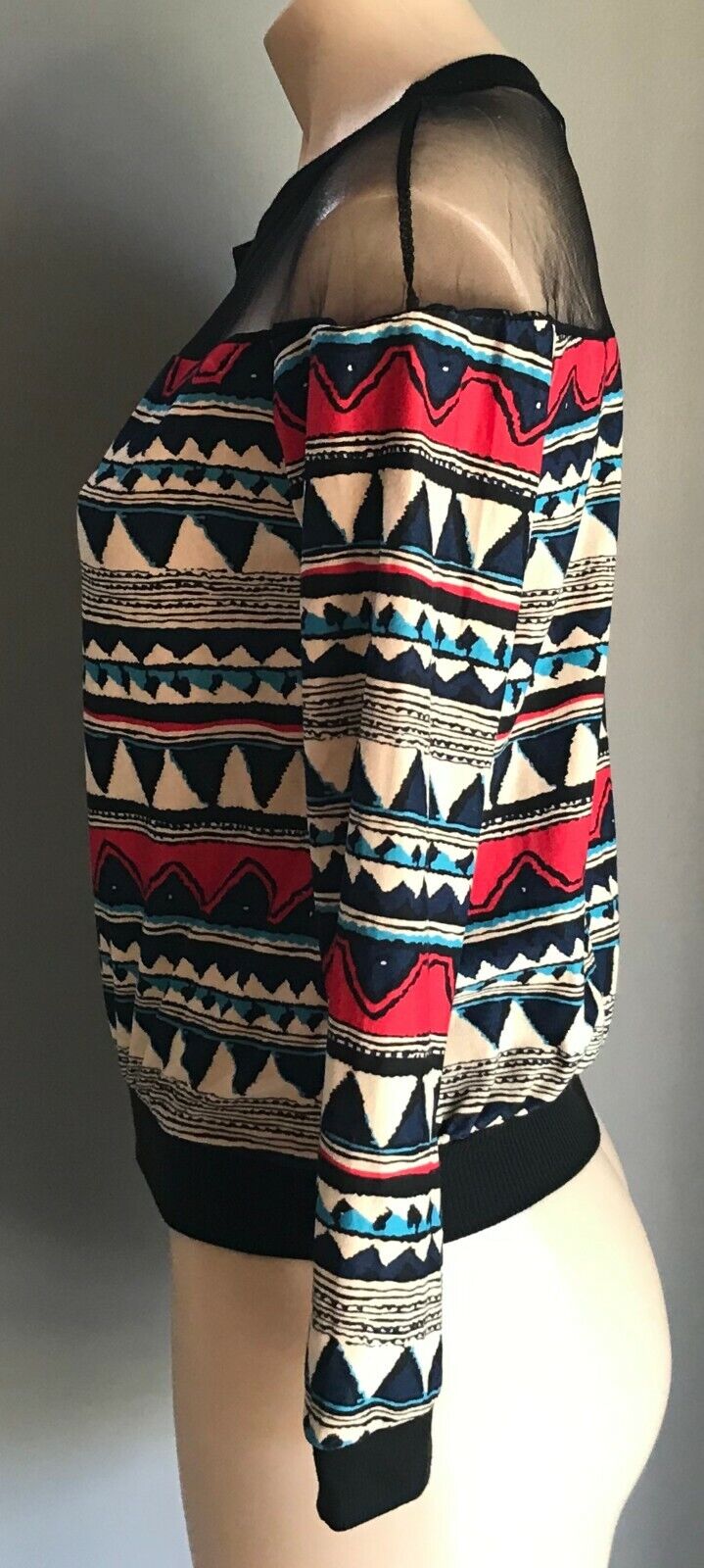 SWEATER Top Geo Print Mesh Net Red Blue Black Beige Long Sleeve Size 10 Retro
