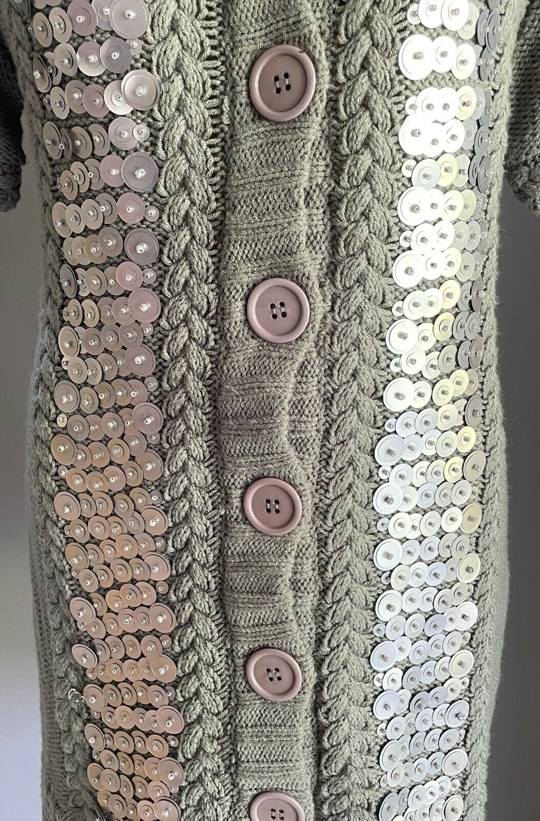 Chunky Jumper Khaki Knit Short Sleeve Button Up Long w Matte Sequins Size 10
