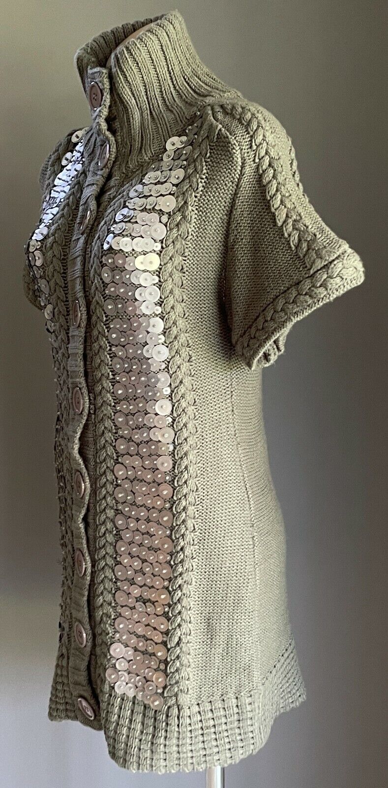 Chunky Jumper Khaki Knit Short Sleeve Button Up Long w Matte Sequins Size 10