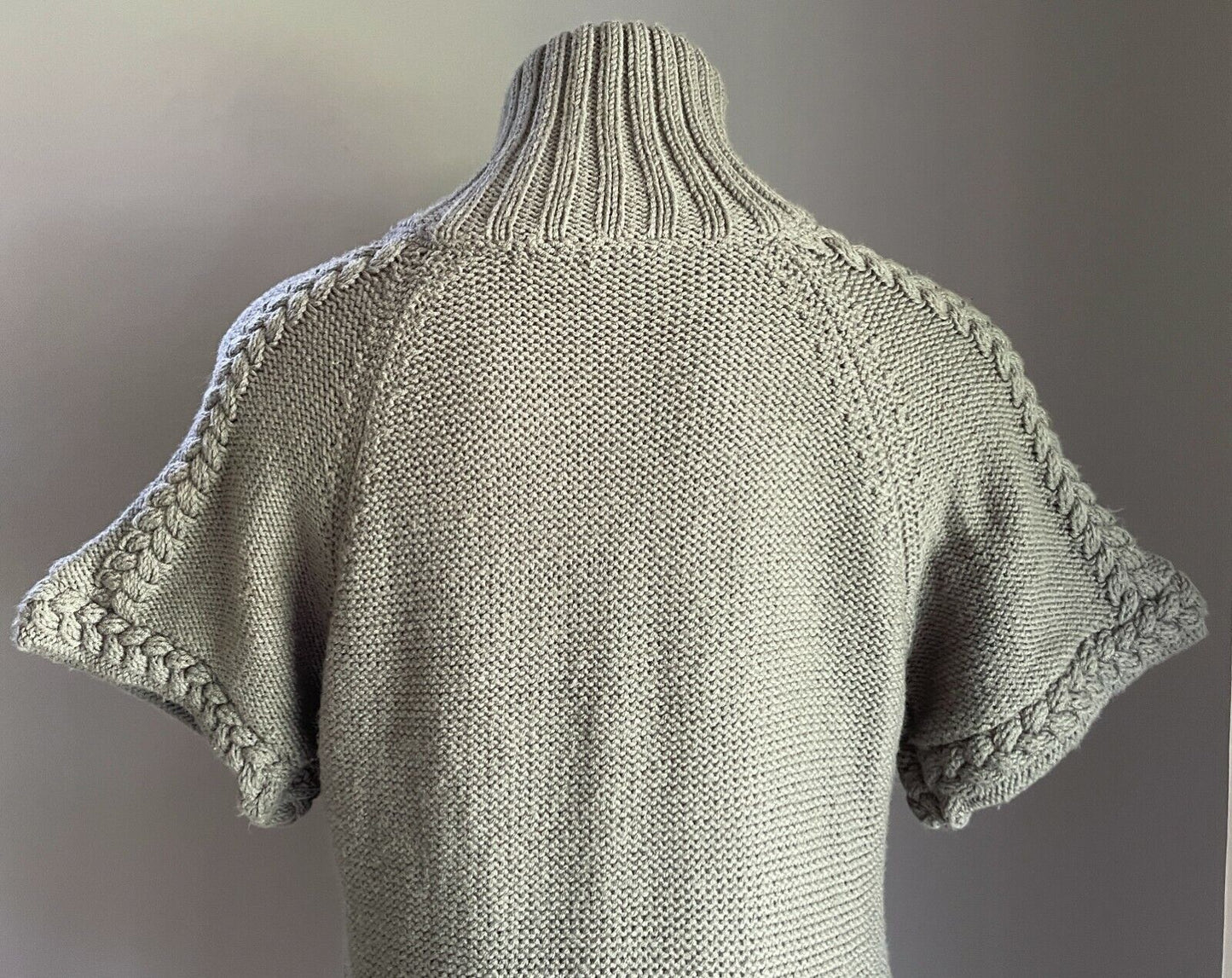 Chunky Jumper Khaki Knit Short Sleeve Button Up Long w Matte Sequins Size 10