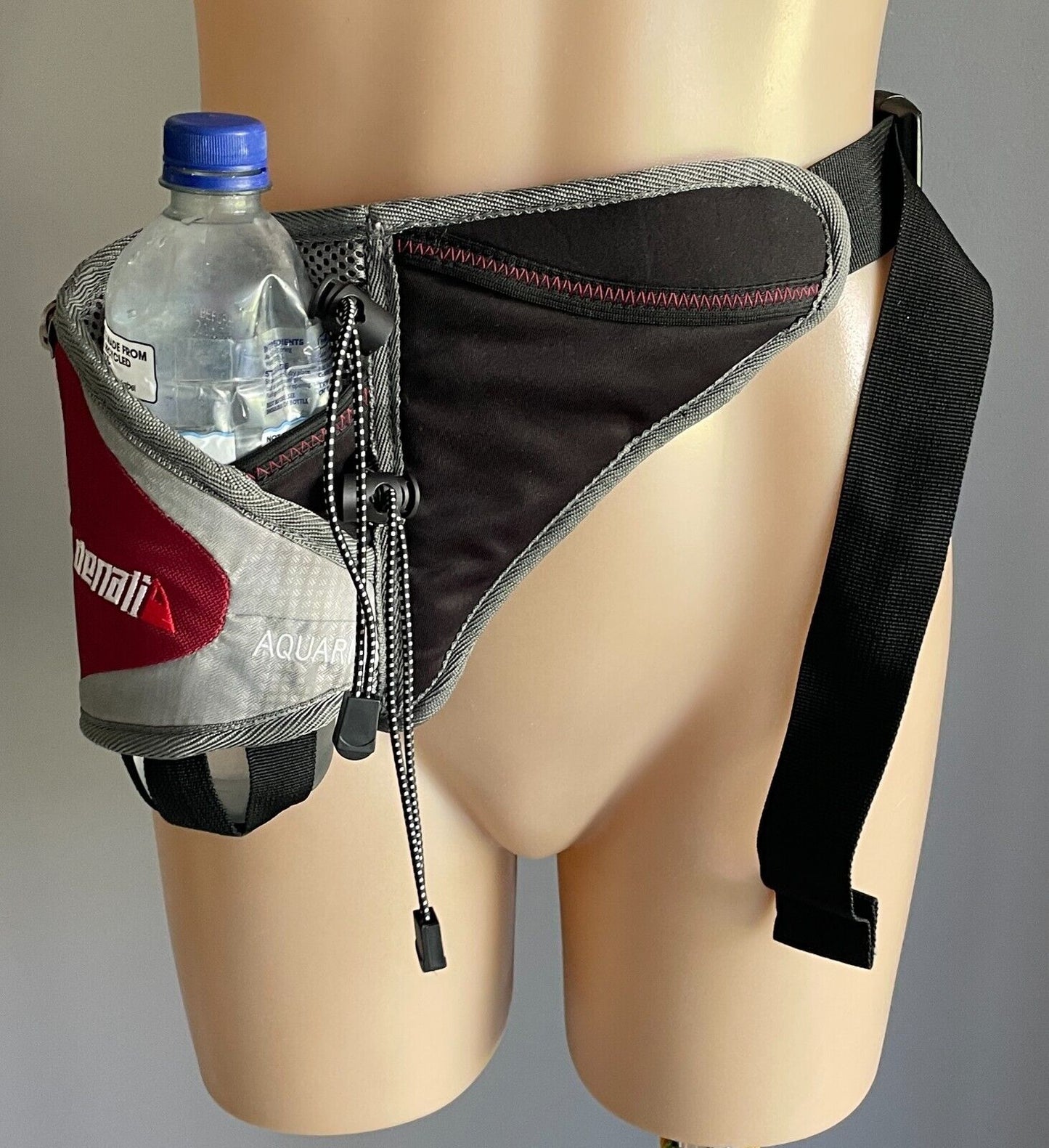 DENALI "Aquarius" Water Bottle Holder Activewear Belt Bum Bag Camping Hiking NEW