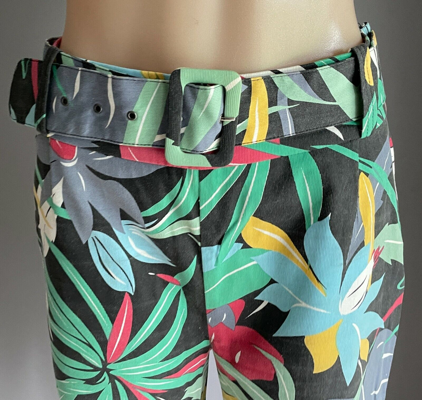 REVIVAL Crop Pants Tropical Floral Print Cropped Pants w Belt at Waist Size 14