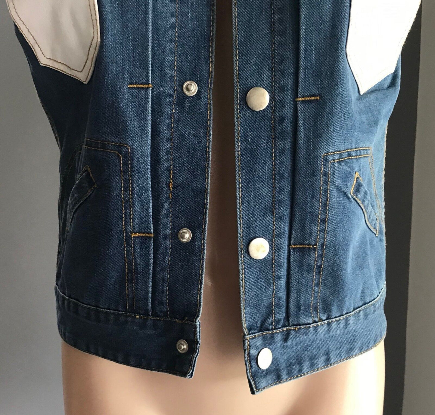 ONE TEASPOON Denim Jacket Sleeveless Vest Blue & White Pleather Trim Sz S 10