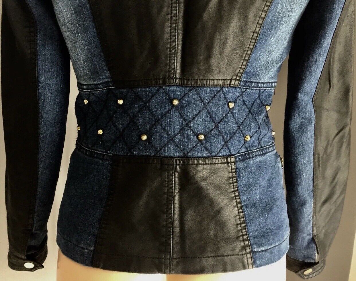 BLOCKOUT Denim Jacket Blue & Black Pleather Moto Style w Gold Studs Size 8 10