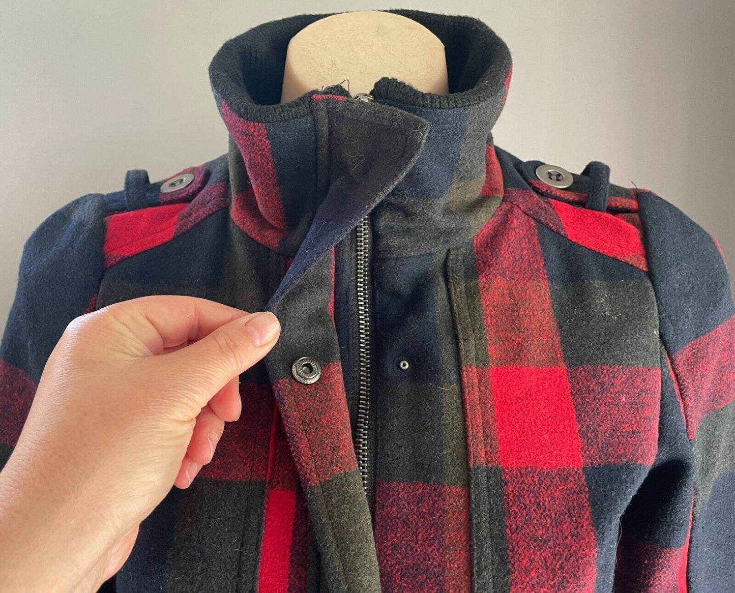 THREAD & SUPPLY Jacket Blue Green Red Check Long Sleeve Ladies Size S AU 10