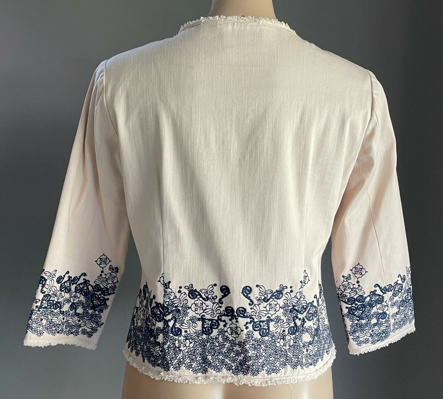 LOOBIE'S STORY Raw Edge Jacket Beige 3/4 Sleeve w Navy Embroidered Trim Size 10