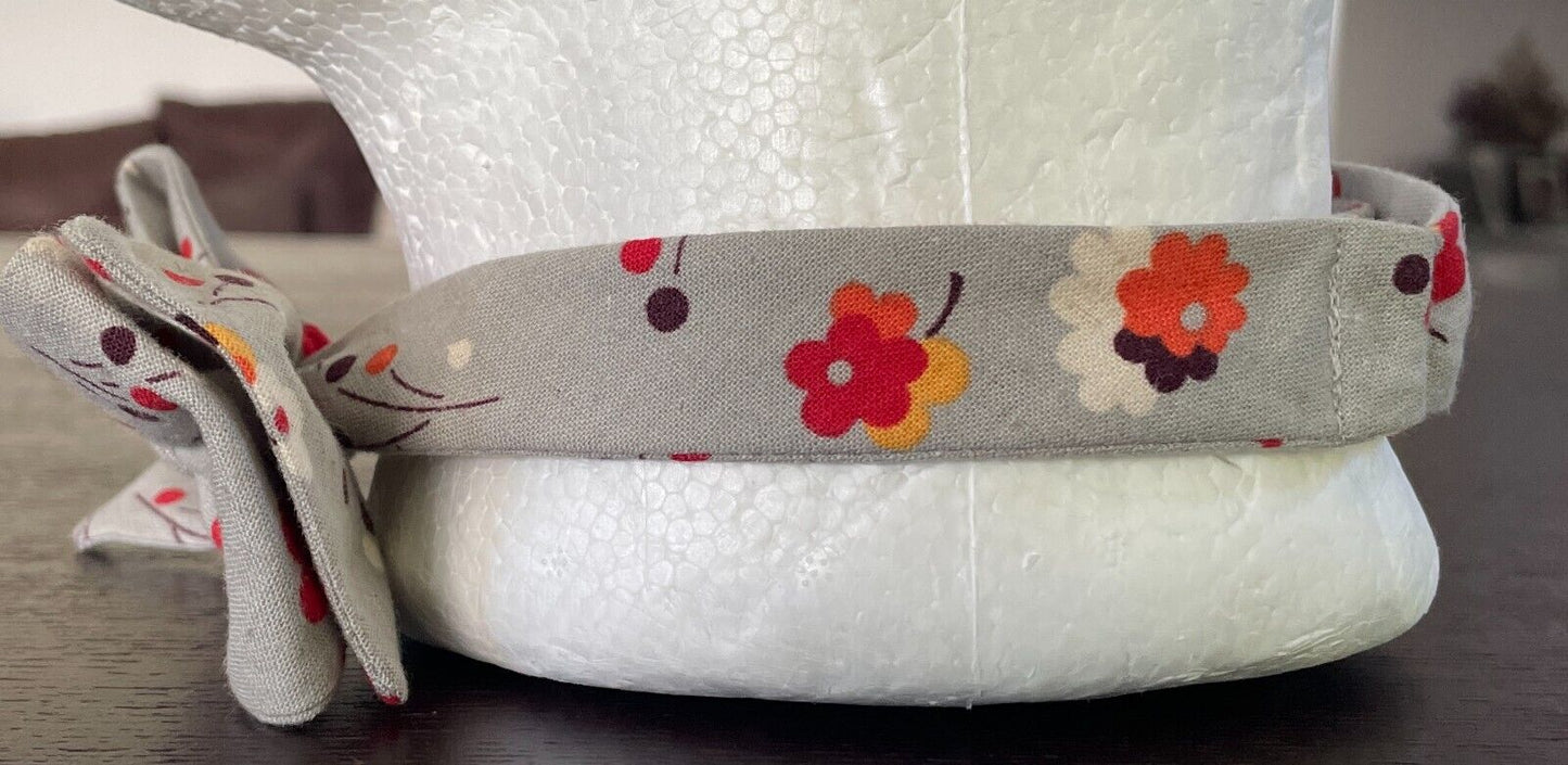 DRESSED FOR SUNDAY Light Khaki/Grey Floral Print Pre-tied Adjustable Bow Tie