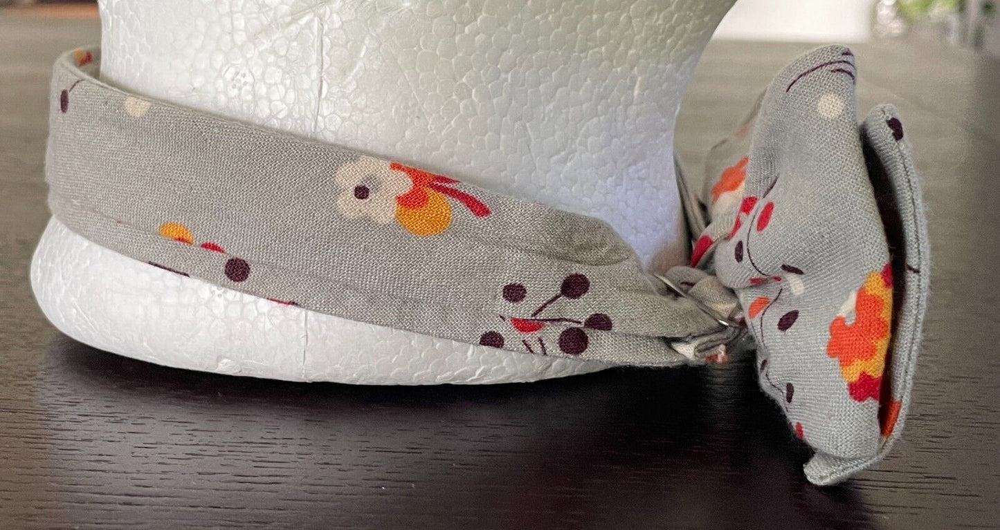 DRESSED FOR SUNDAY Light Khaki/Grey Floral Print Pre-tied Adjustable Bow Tie
