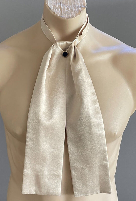 Vintage Mens Pre-Tied Necktie Cravat Soft Gold Puff Adjustable Clasp Closure