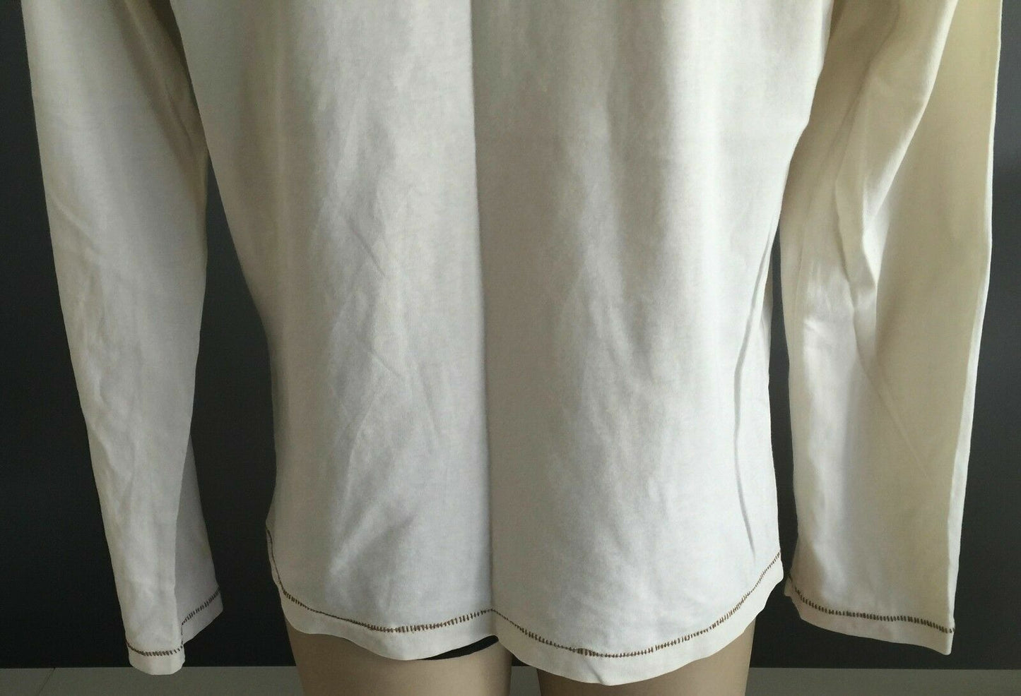 WE "Alaska" Top Motif Off White Long Sleeve T Shirt Mens Size L Souvenir Logo