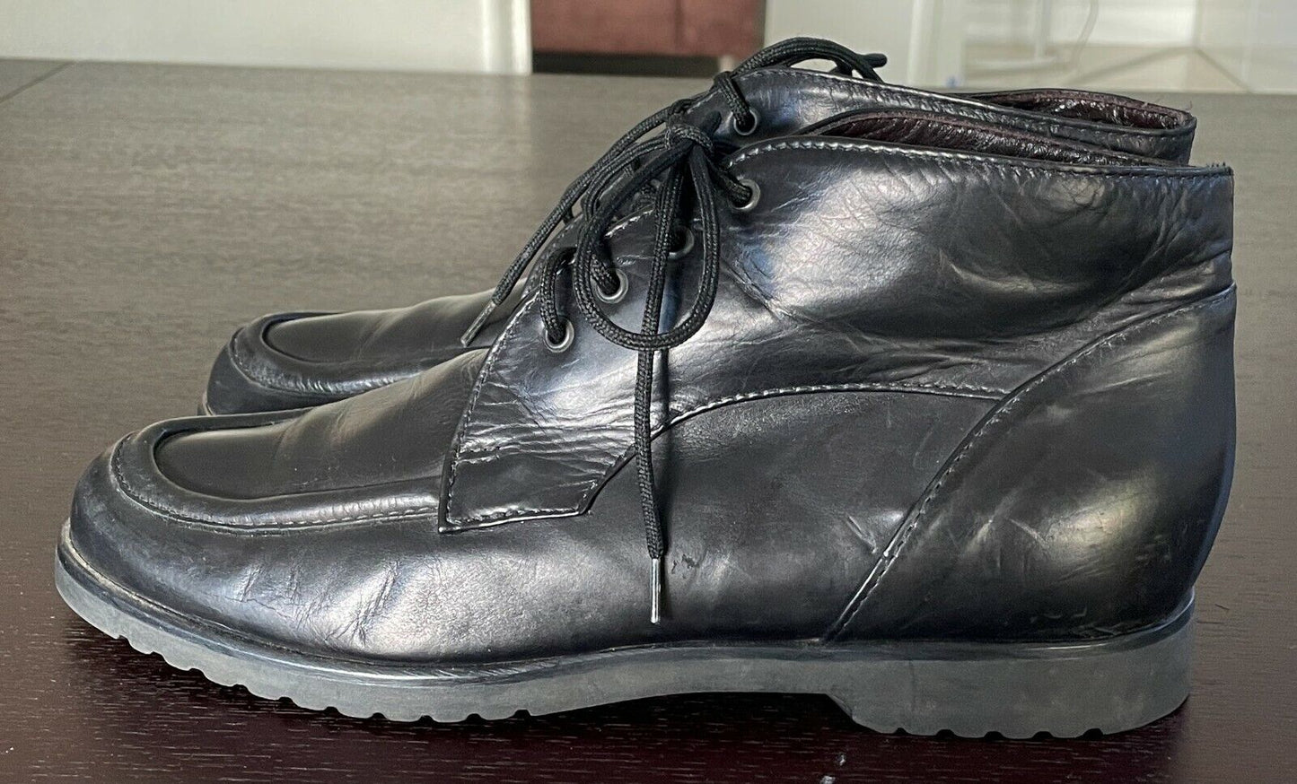 Ladies FILIPPO RAPHAEL Soft Black Leather Round Toe Tie Flat Ankle Boots Sz 39