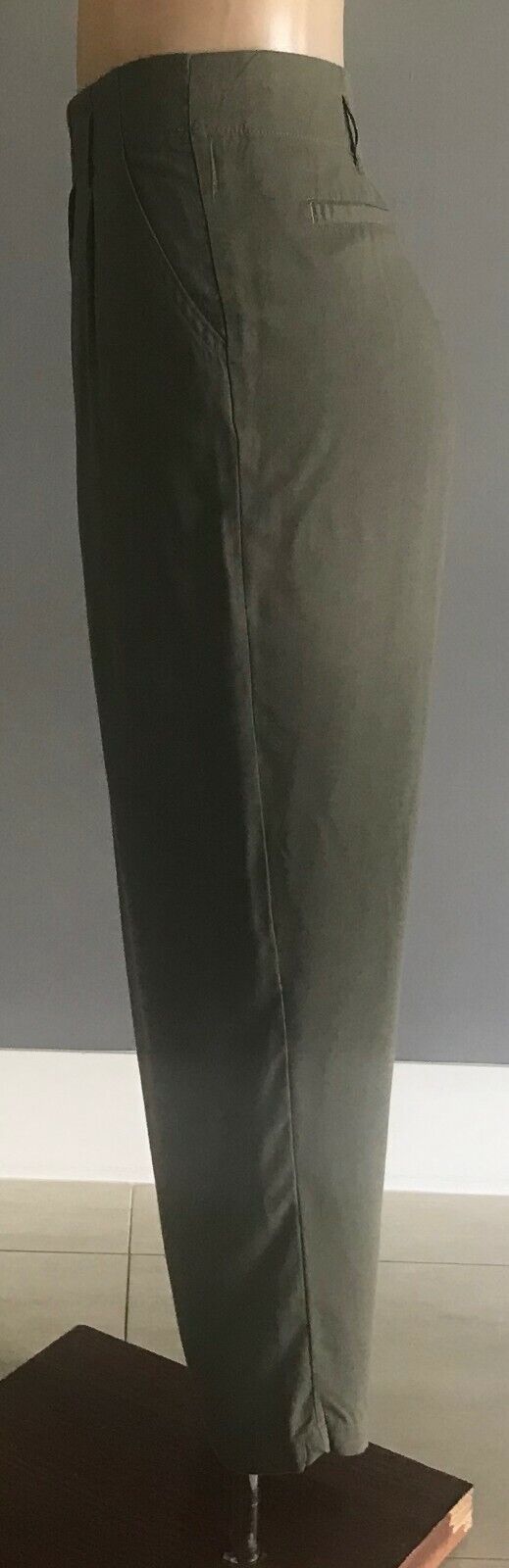 NOW Pants Khaki Pleated Full Length Trousers Ladies Size 14 Casual Work Wear