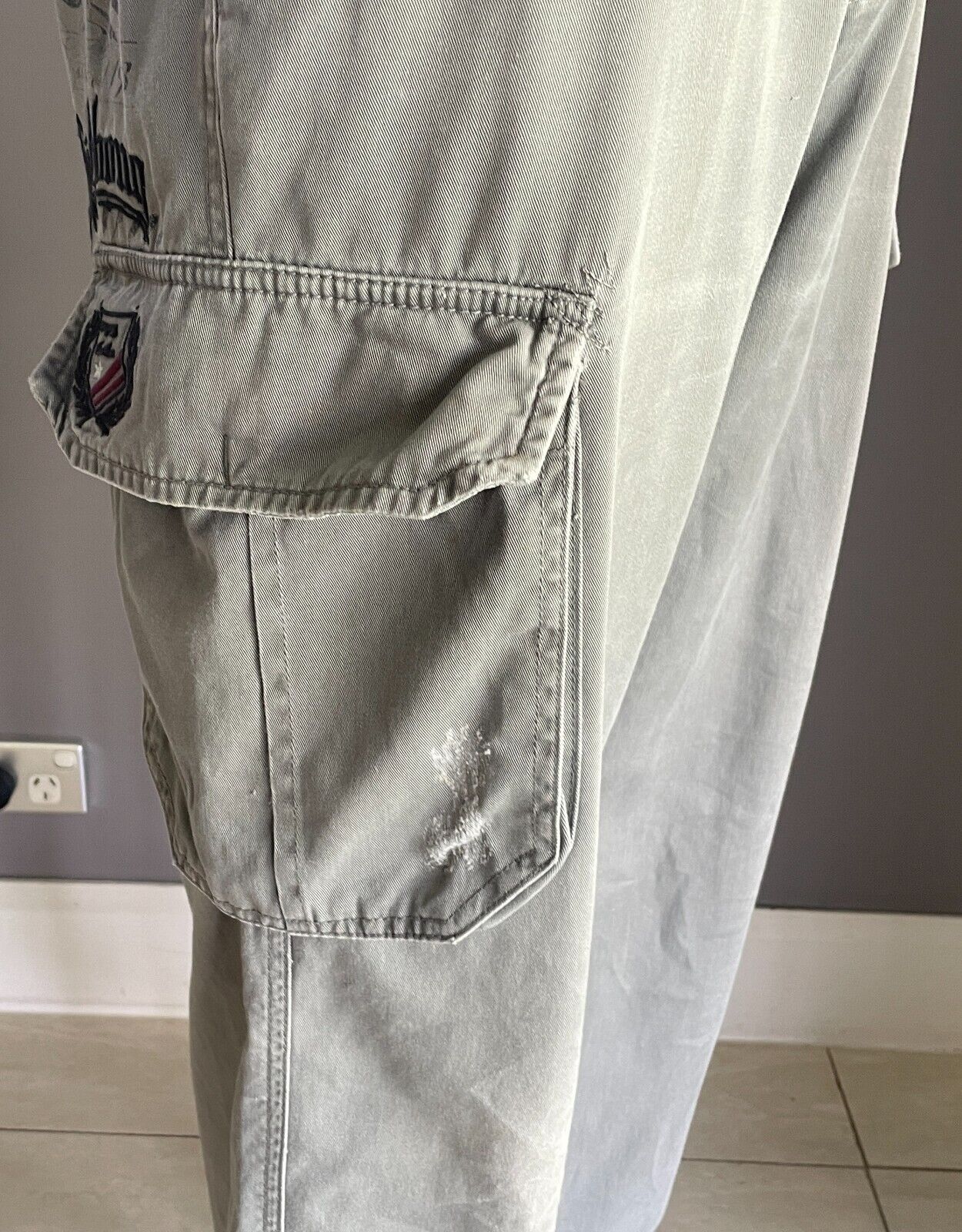 Mens Cargo Pants BILLABONG Light Khaki Full Length Size 36 94cm Waist