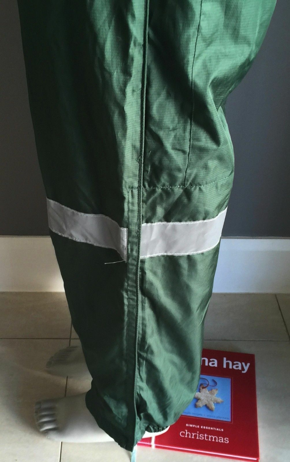 Mens BIZ COLLECTION HiViz Pants Track Green & Silver Loose Fit Polyester Size XL